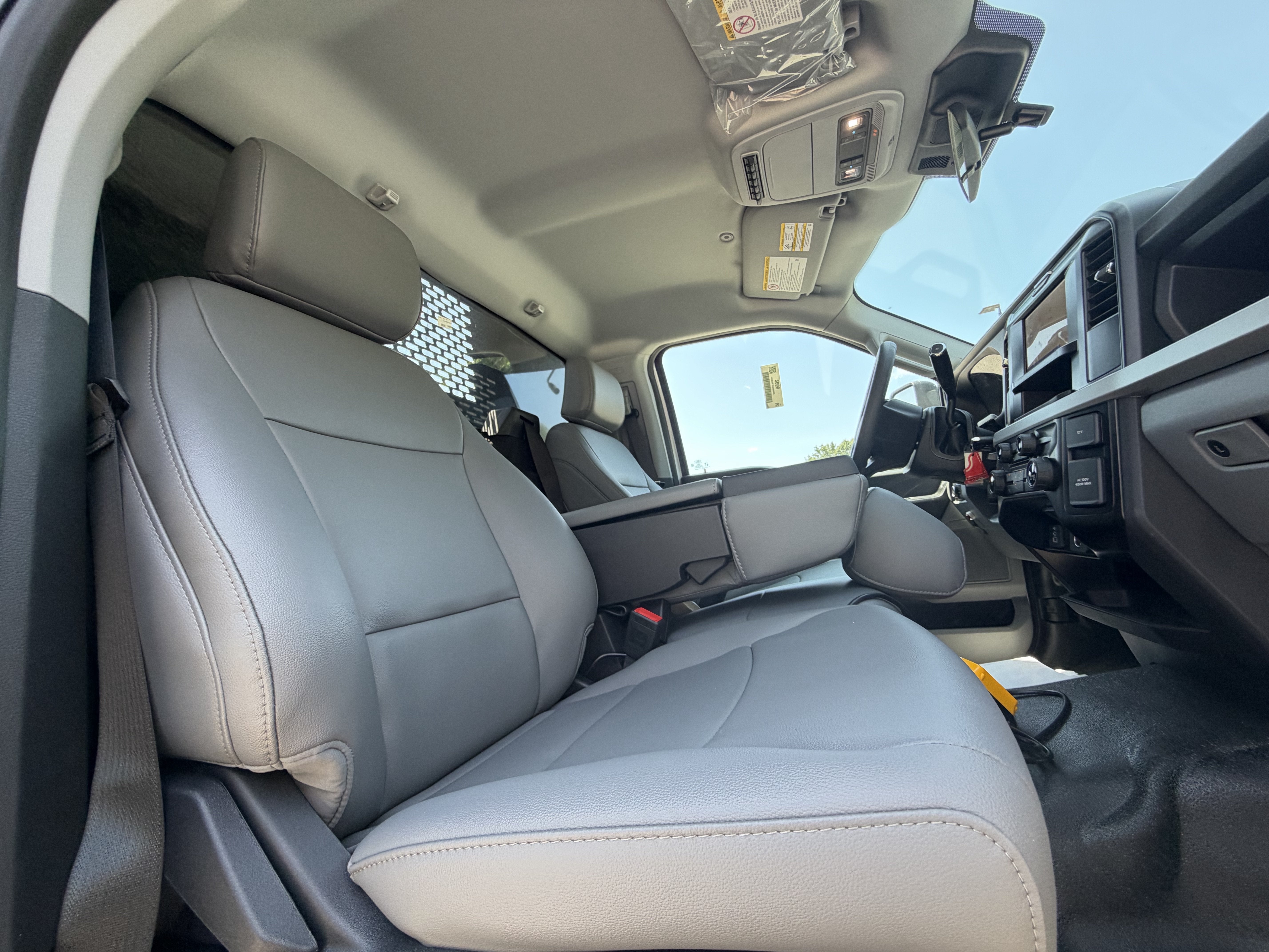 2026 Ford Super Duty F-600 DRW F-600® XL
