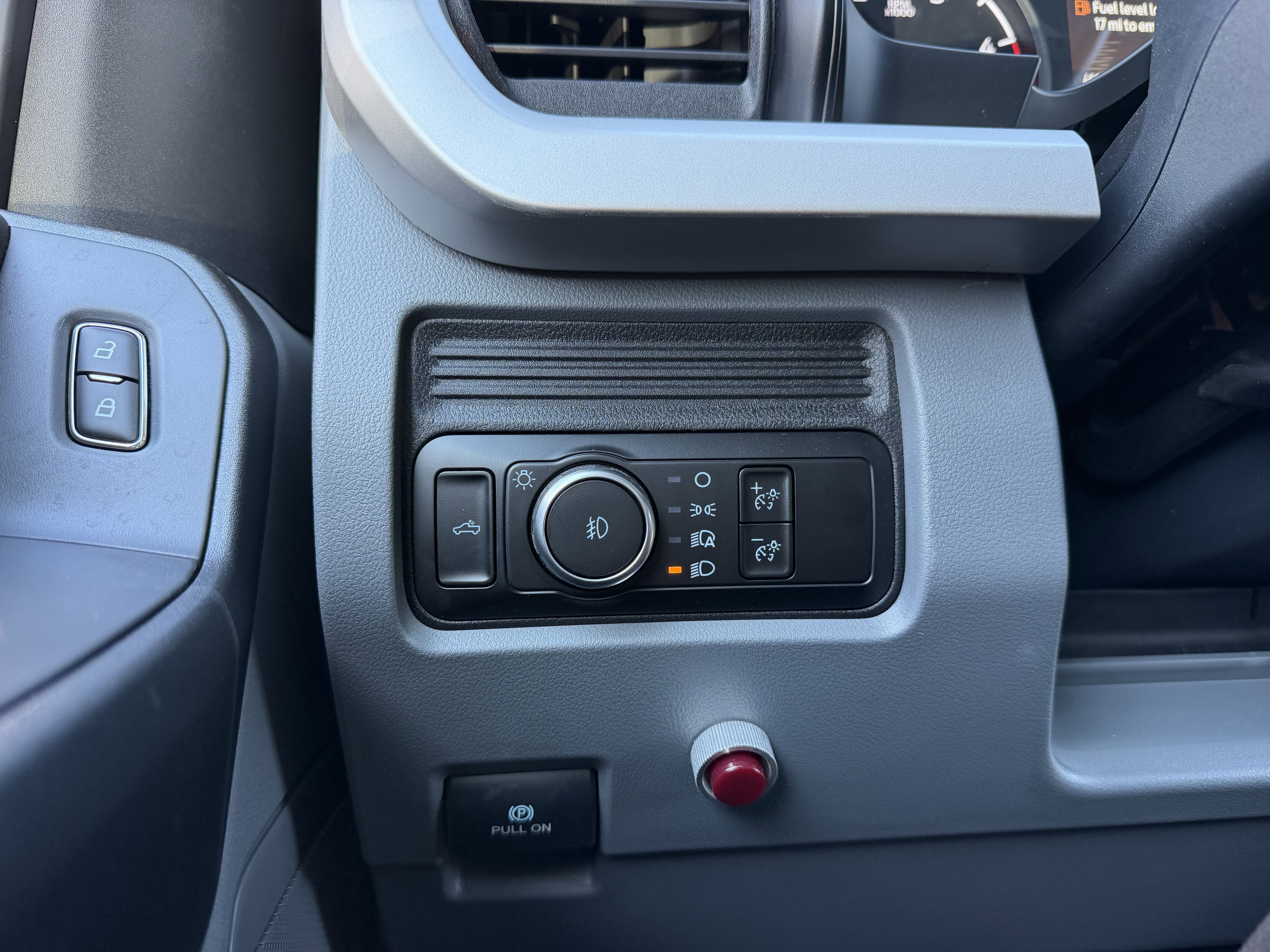 2026 Ford Super Duty F-600 DRW Base