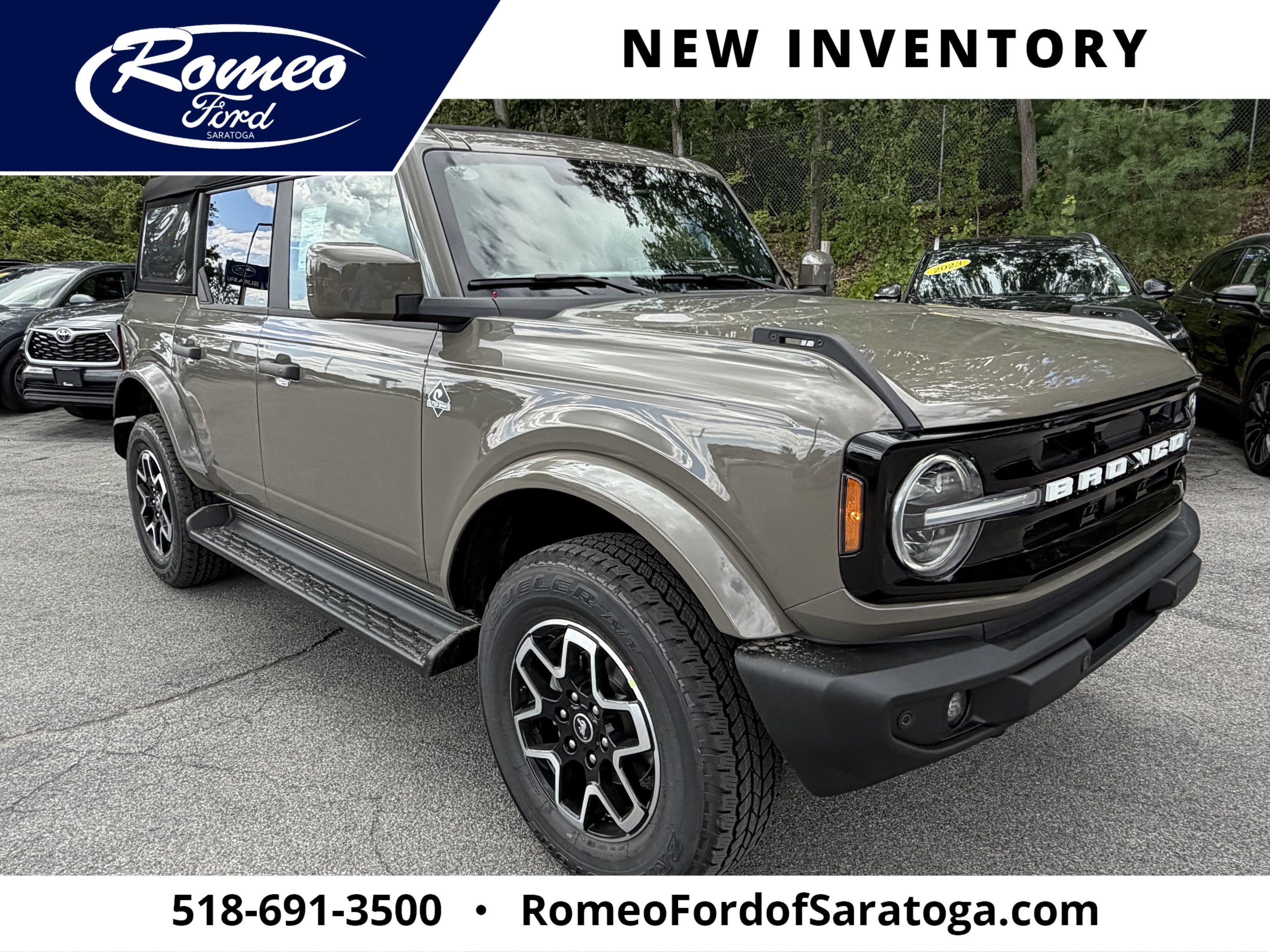 2026 Ford Bronco Outer Banks