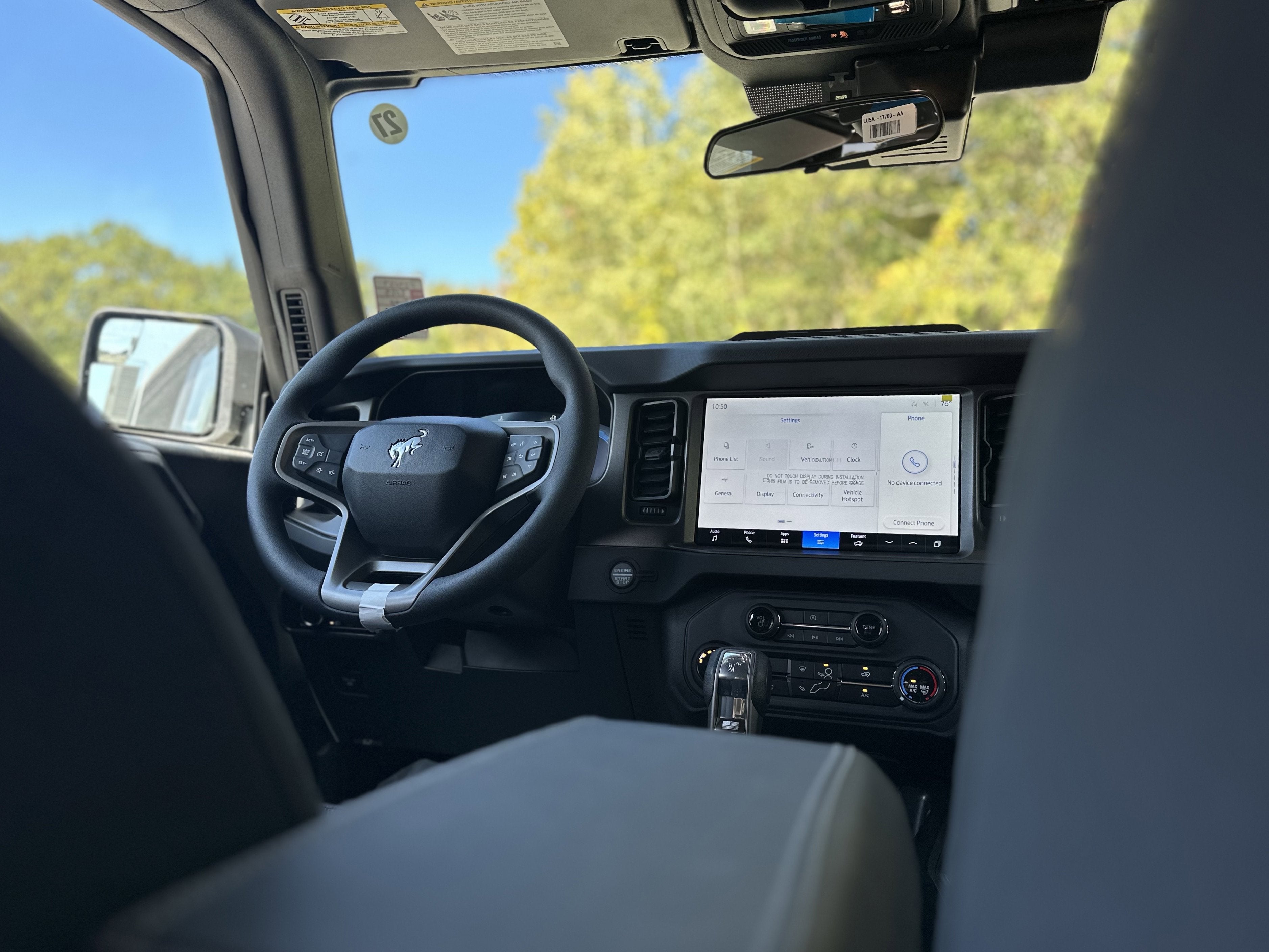 2025 Ford Bronco Base