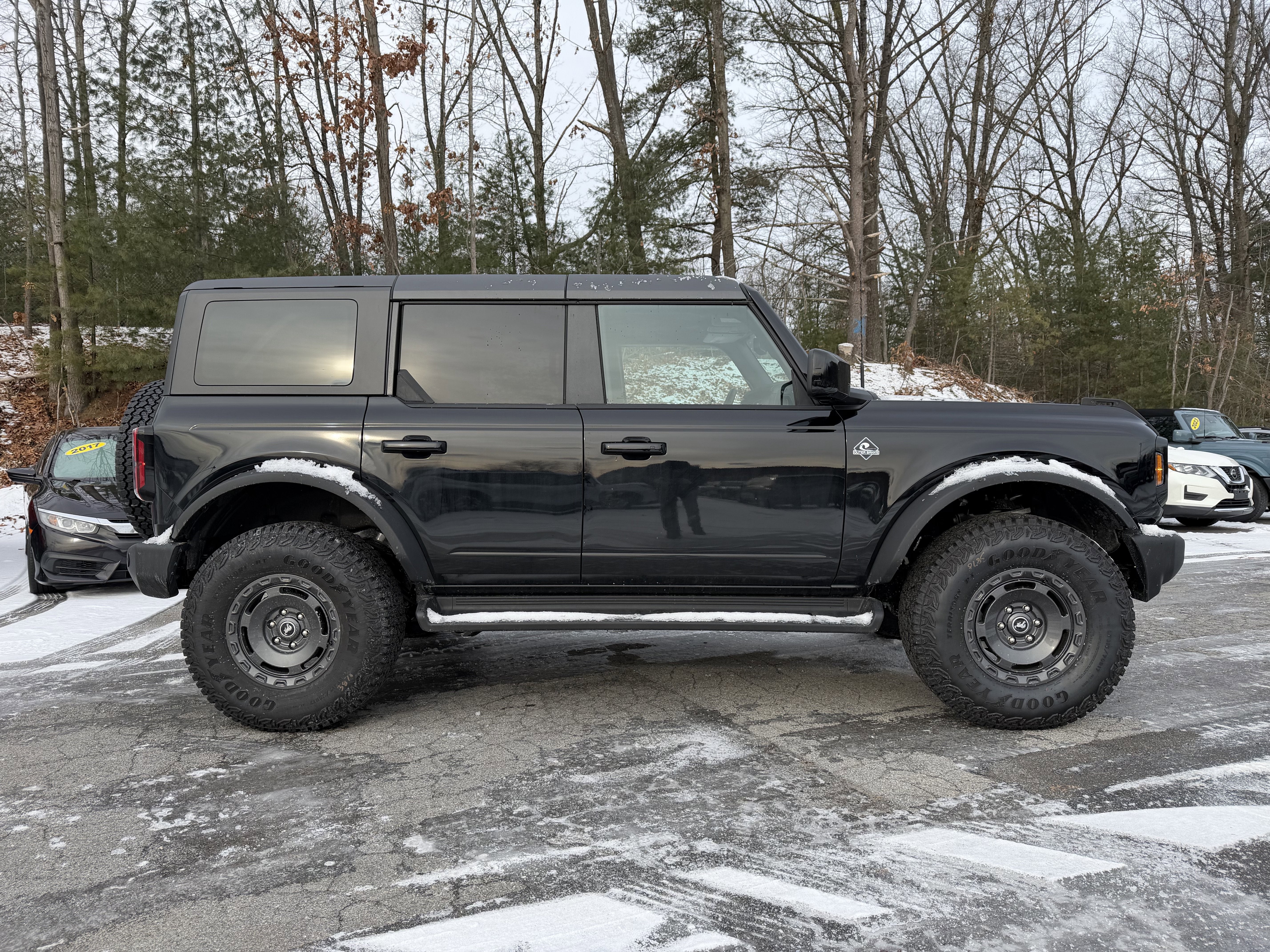 2025 Ford Bronco Outer Banks