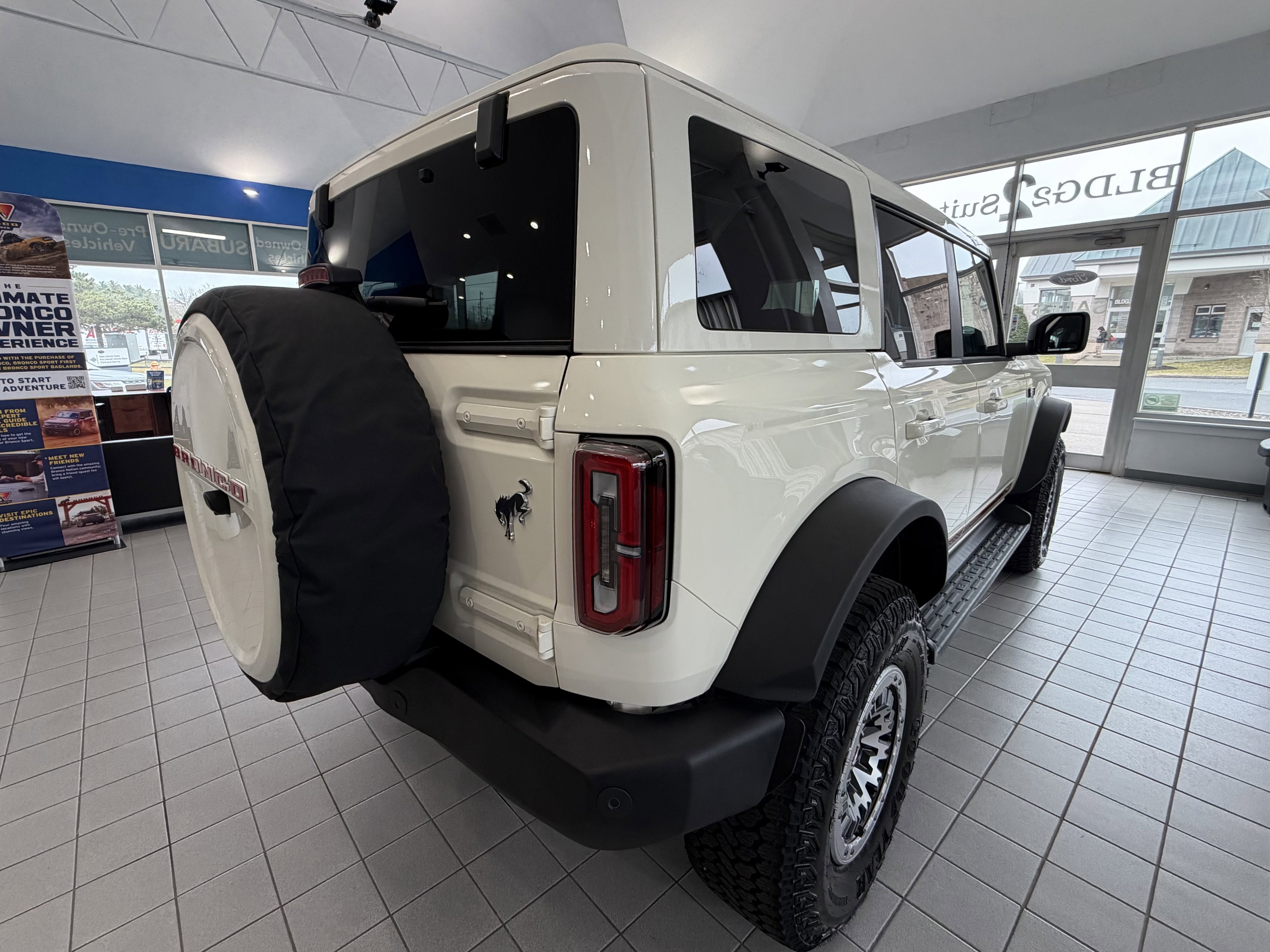 2026 Ford Bronco Outer Banks