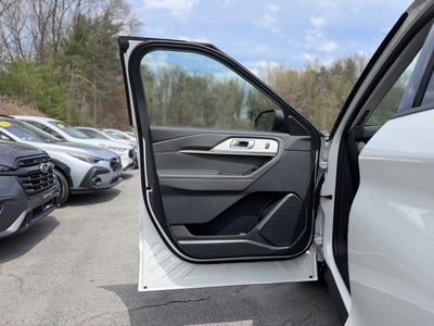 2026 Ford Explorer Active w/100A Pkg