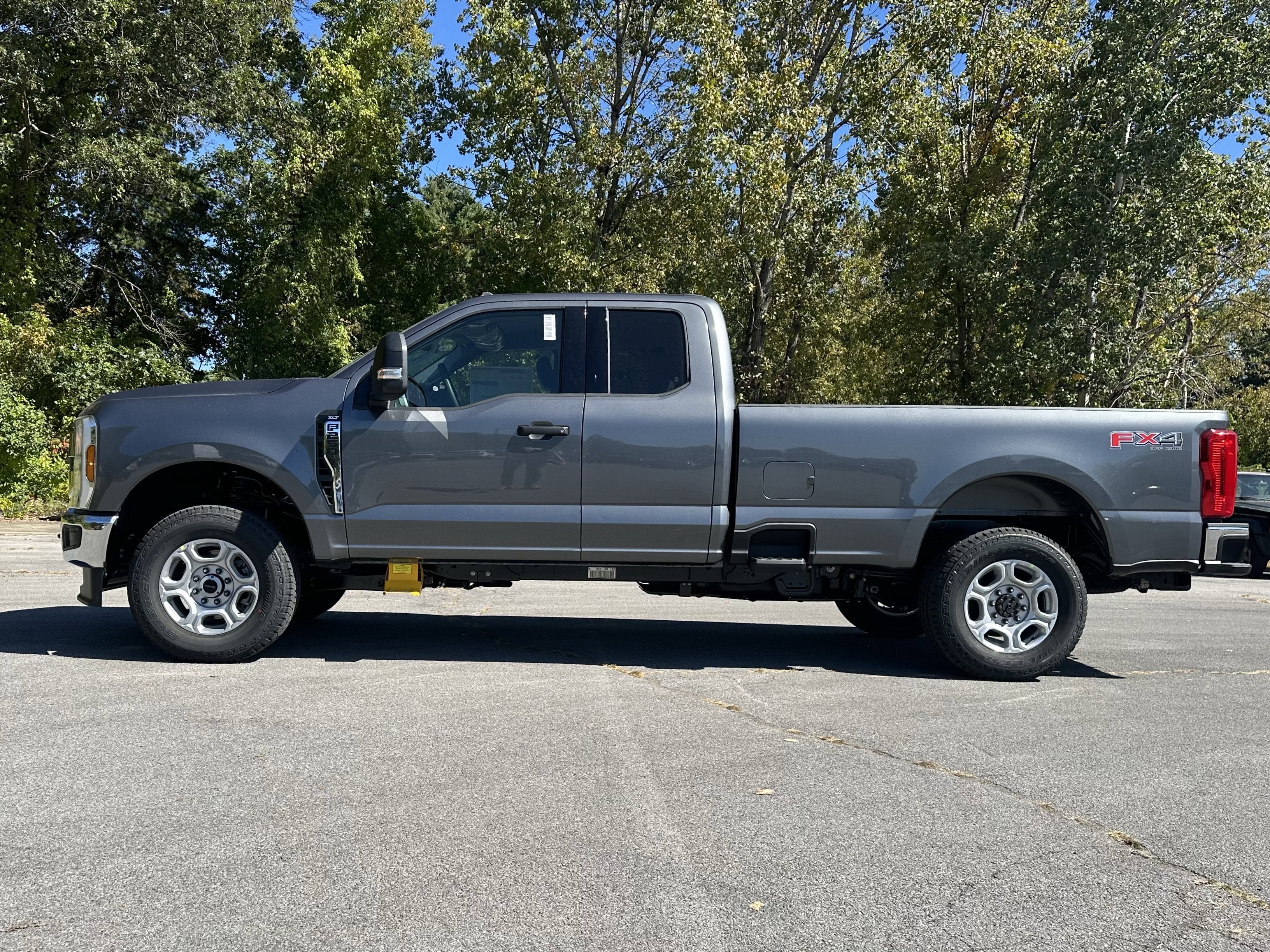 2026 Ford Super Duty F-250 SRW Base
