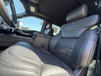 2026 Ford Super Duty F-250 SRW Platinum