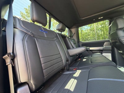 2026 Ford Super Duty F-250 SRW Platinum