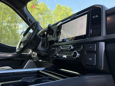 2026 Ford Super Duty F-250 SRW Platinum