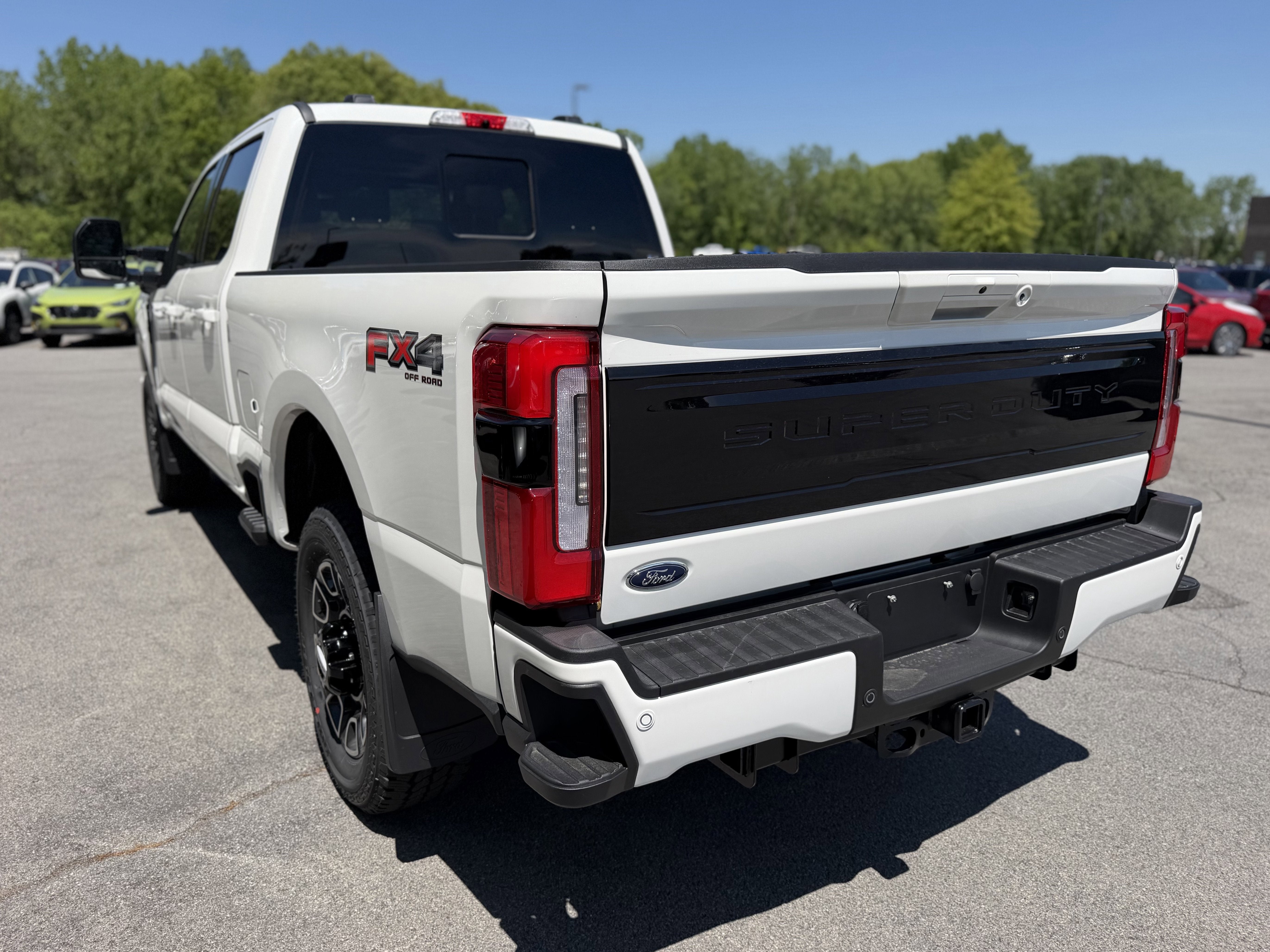 2026 Ford Super Duty F-350 SRW Platinum