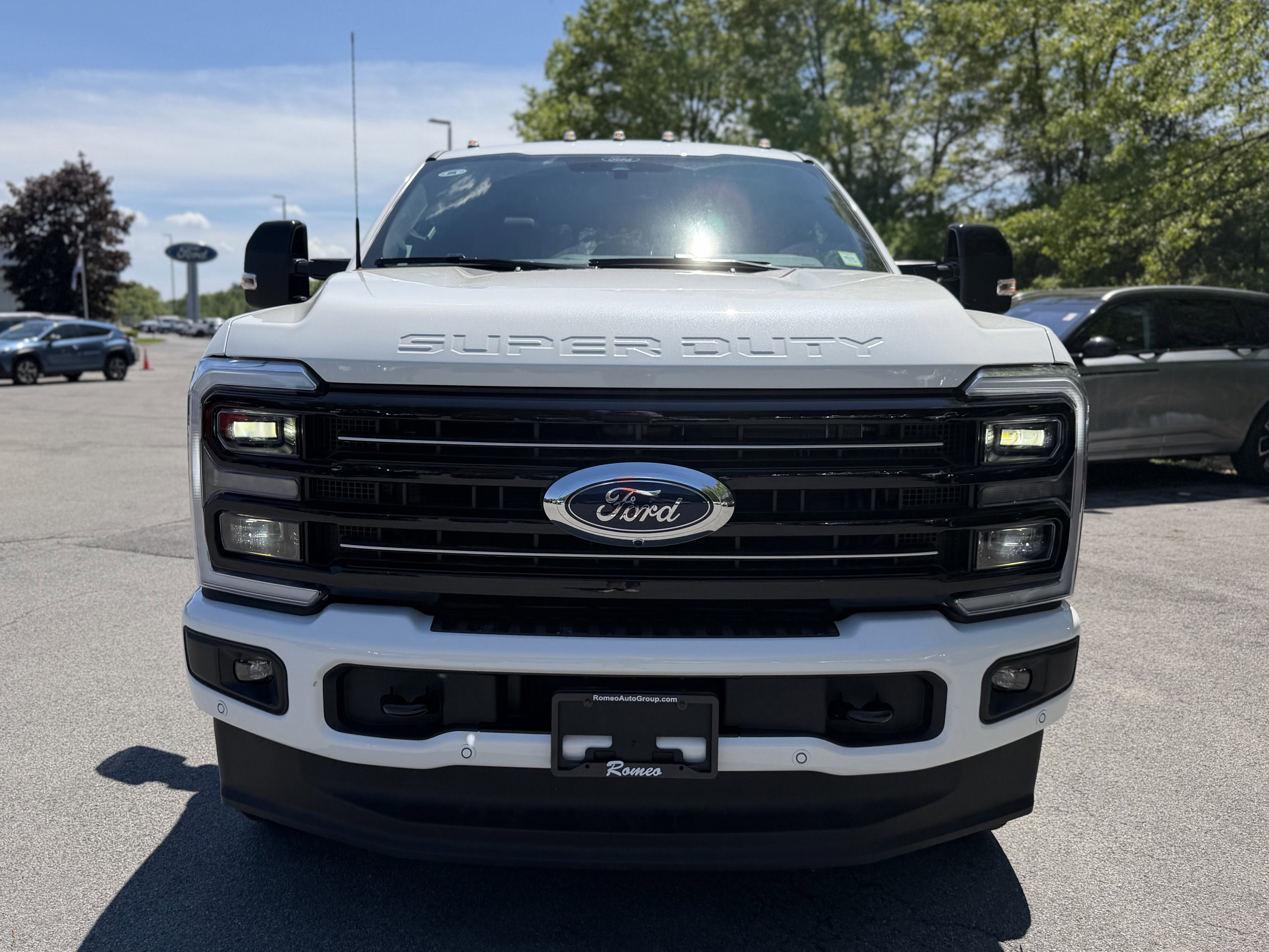 2026 Ford Super Duty F-350 SRW Platinum