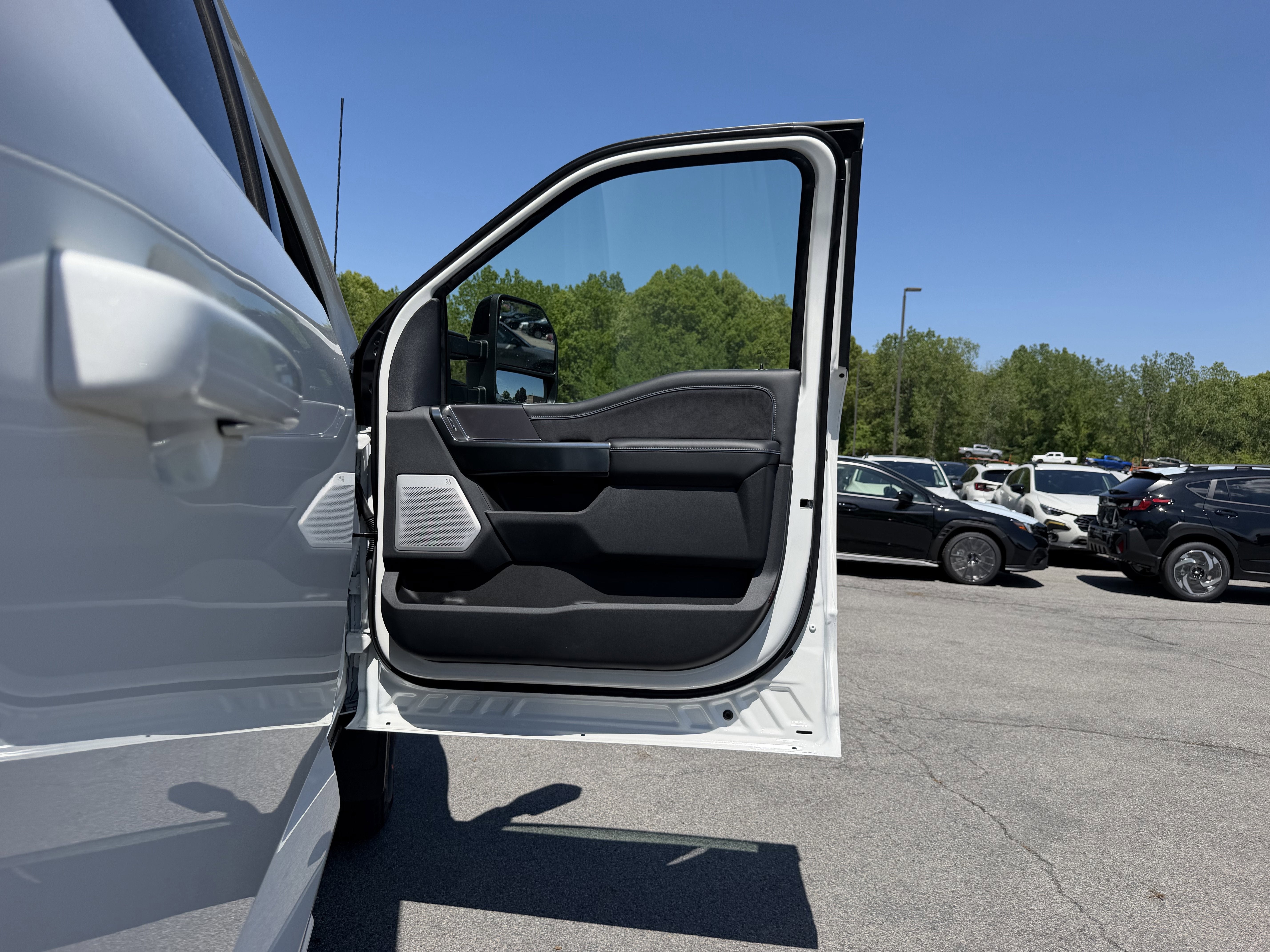 2026 Ford Super Duty F-350 SRW Platinum
