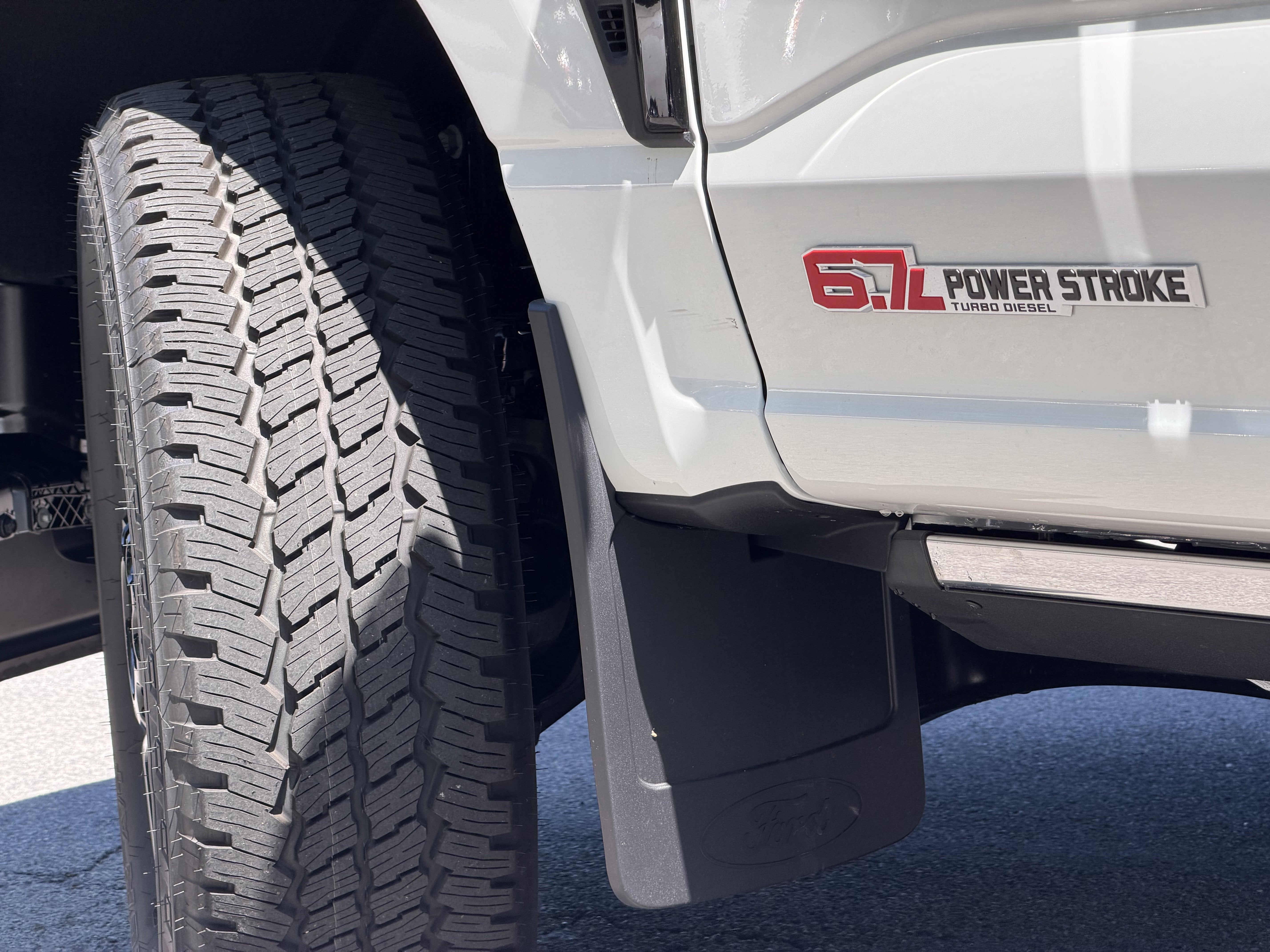 2026 Ford Super Duty F-350 SRW Platinum
