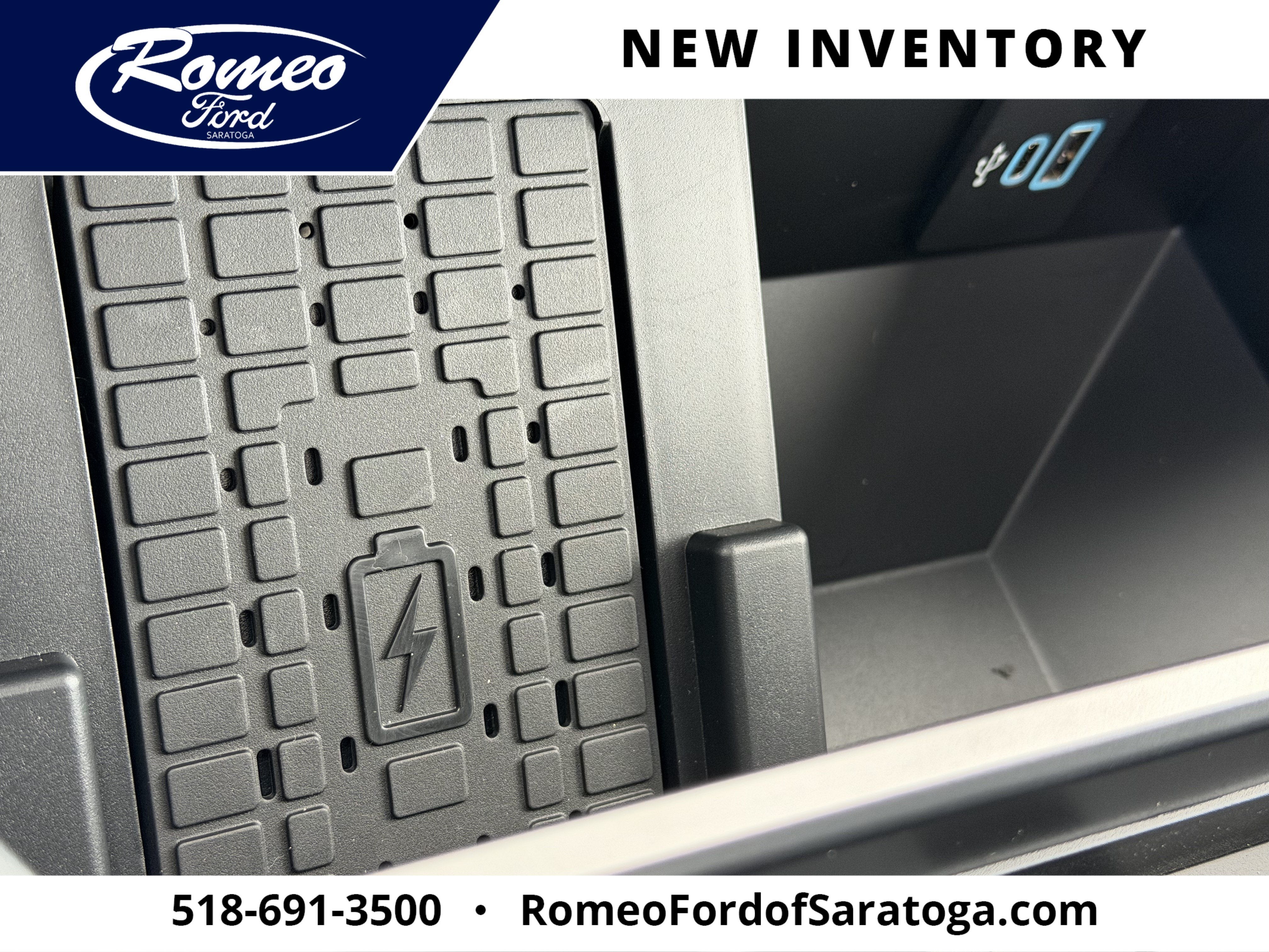 2026 Ford Super Duty F-350 SRW F-350® Platinum®
