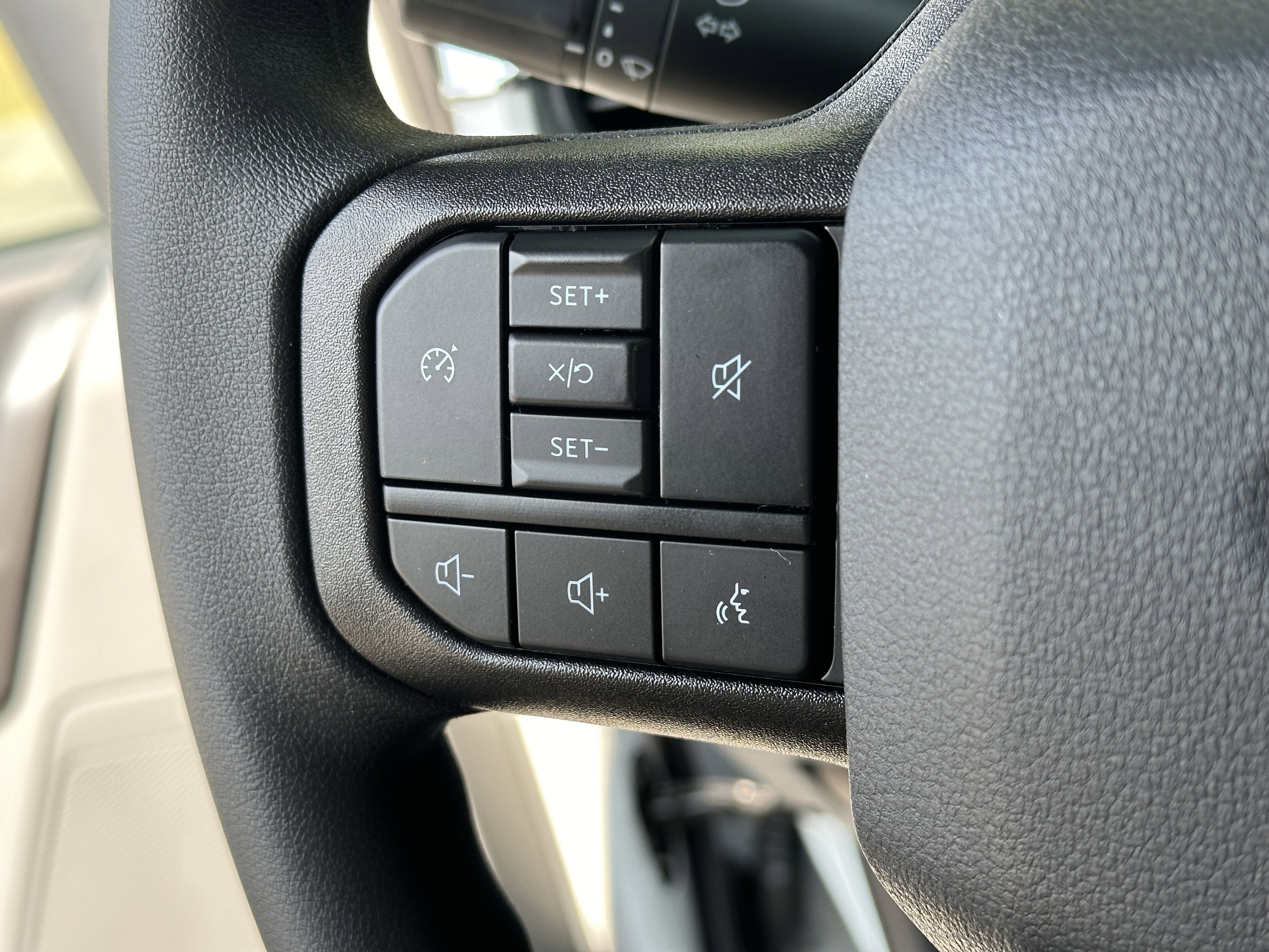 2026 Ford Super Duty F-350 SRW F-350® XL