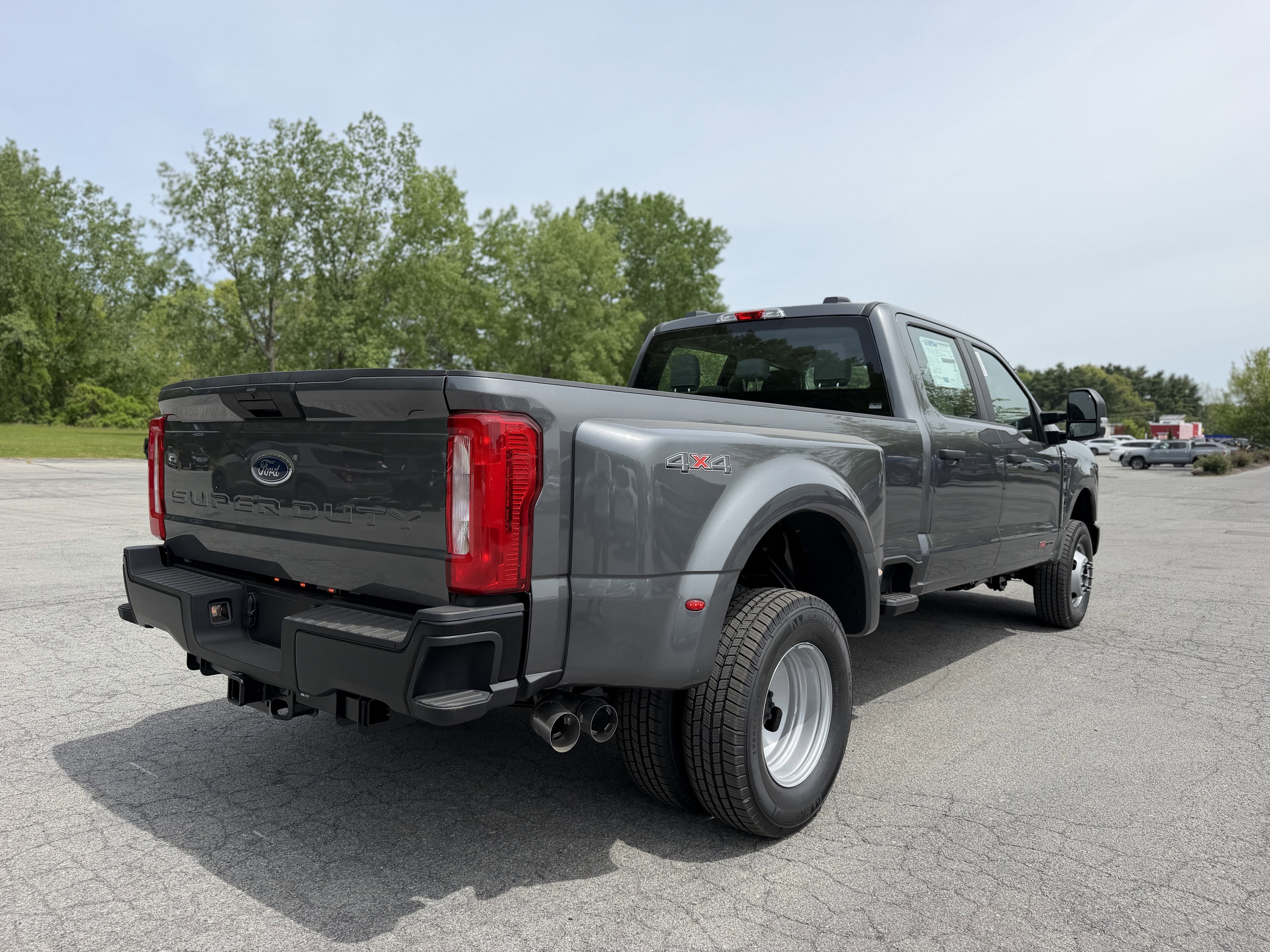 2026 Ford Super Duty F-350 DRW AS