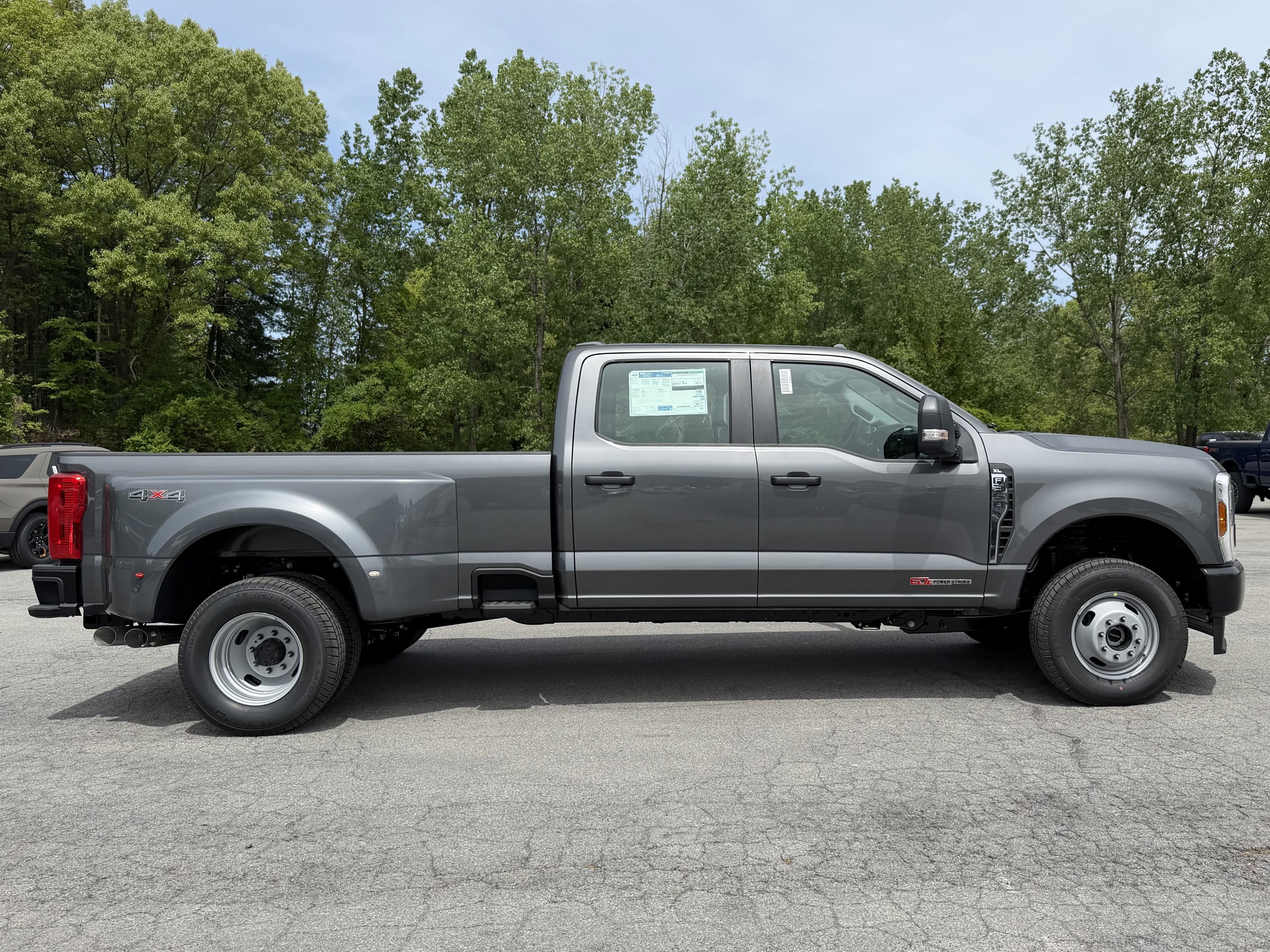 2026 Ford Super Duty F-350 DRW AS