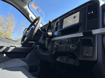 2026 Ford Super Duty F-350 SRW F-350® XL