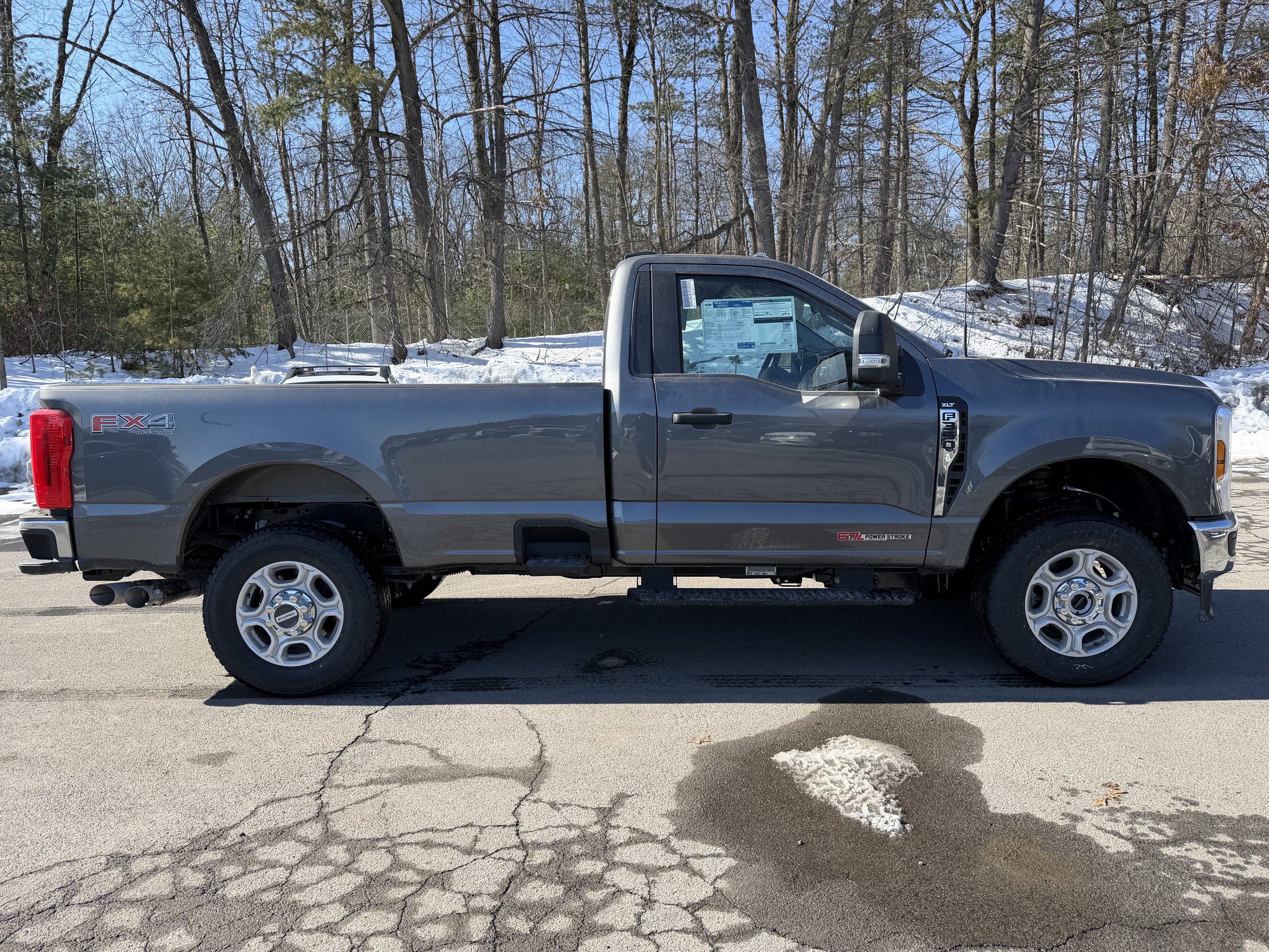 2026 Ford Super Duty F-350 SRW Base