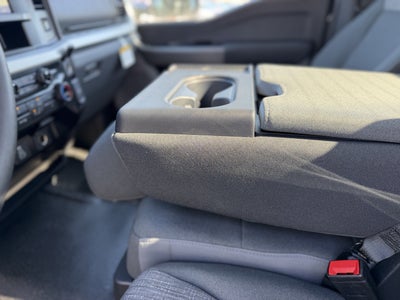 2026 Ford Super Duty F-350 SRW Base