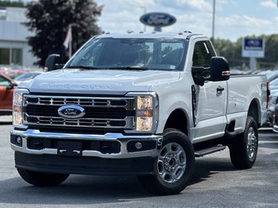 2025 Ford Super Duty F-350 SRW F-350® XLT