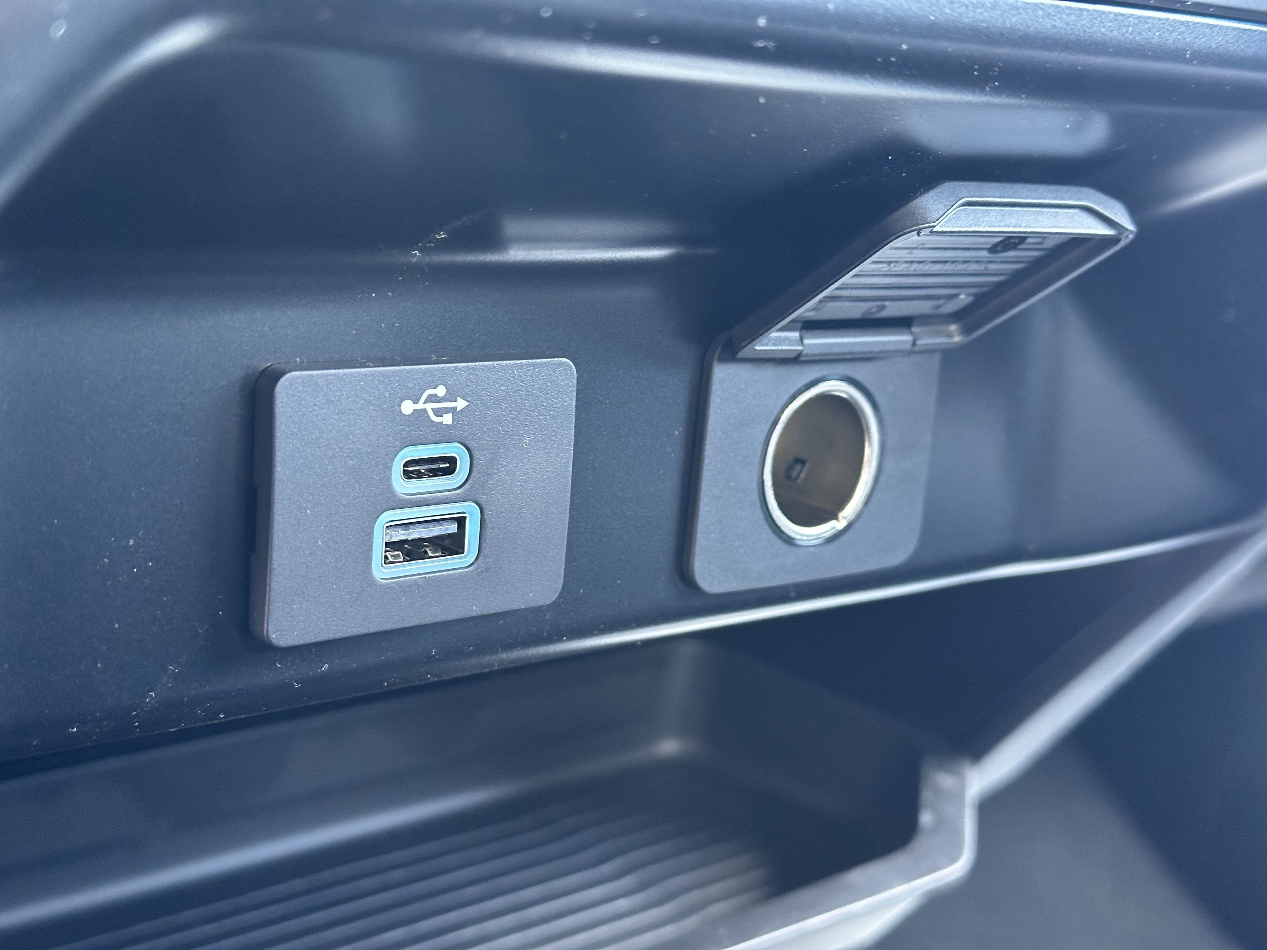 2025 Ford Super Duty F-350 SRW F-350® XLT