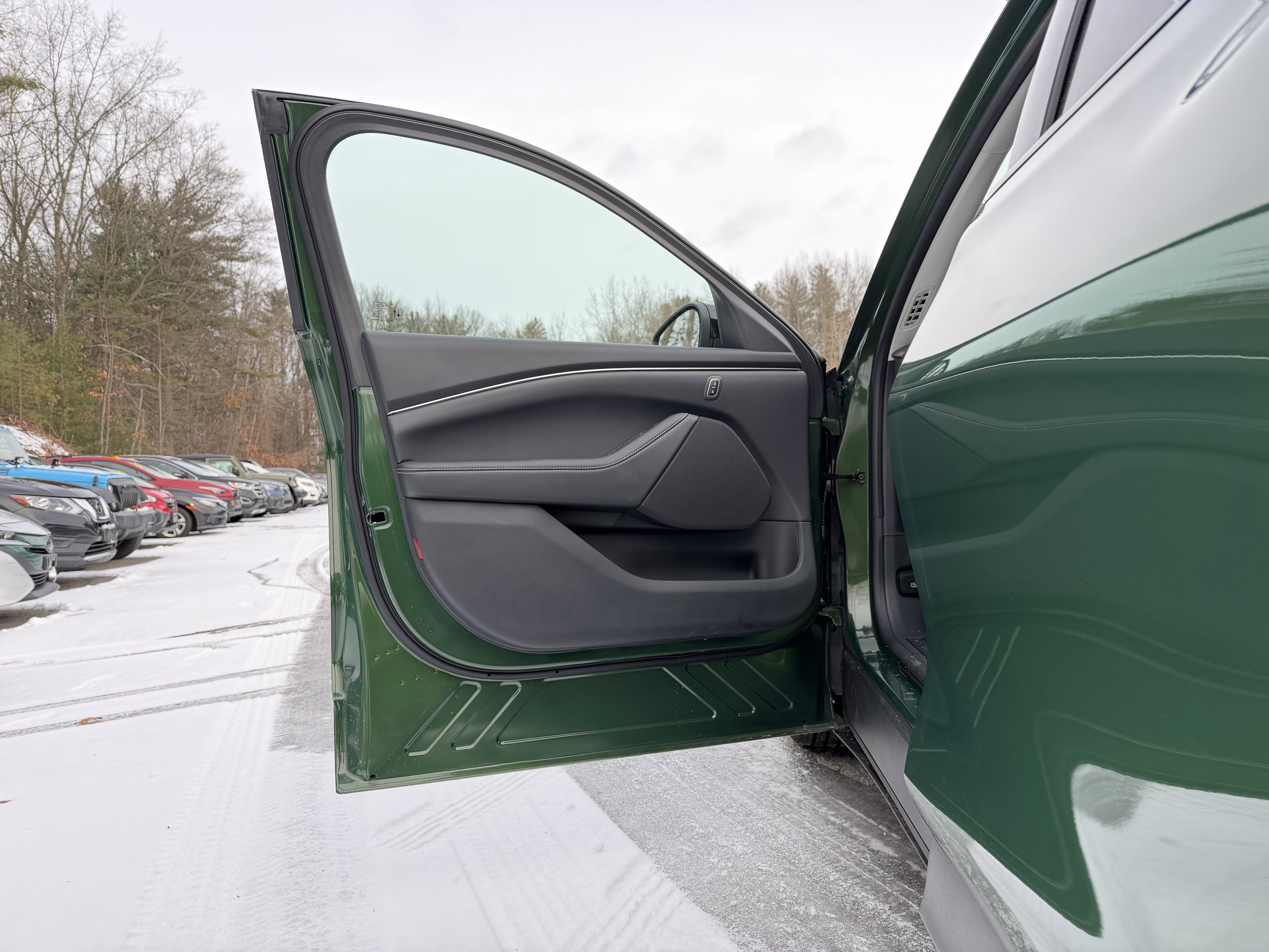 2025 Ford Mustang Mach-E Select