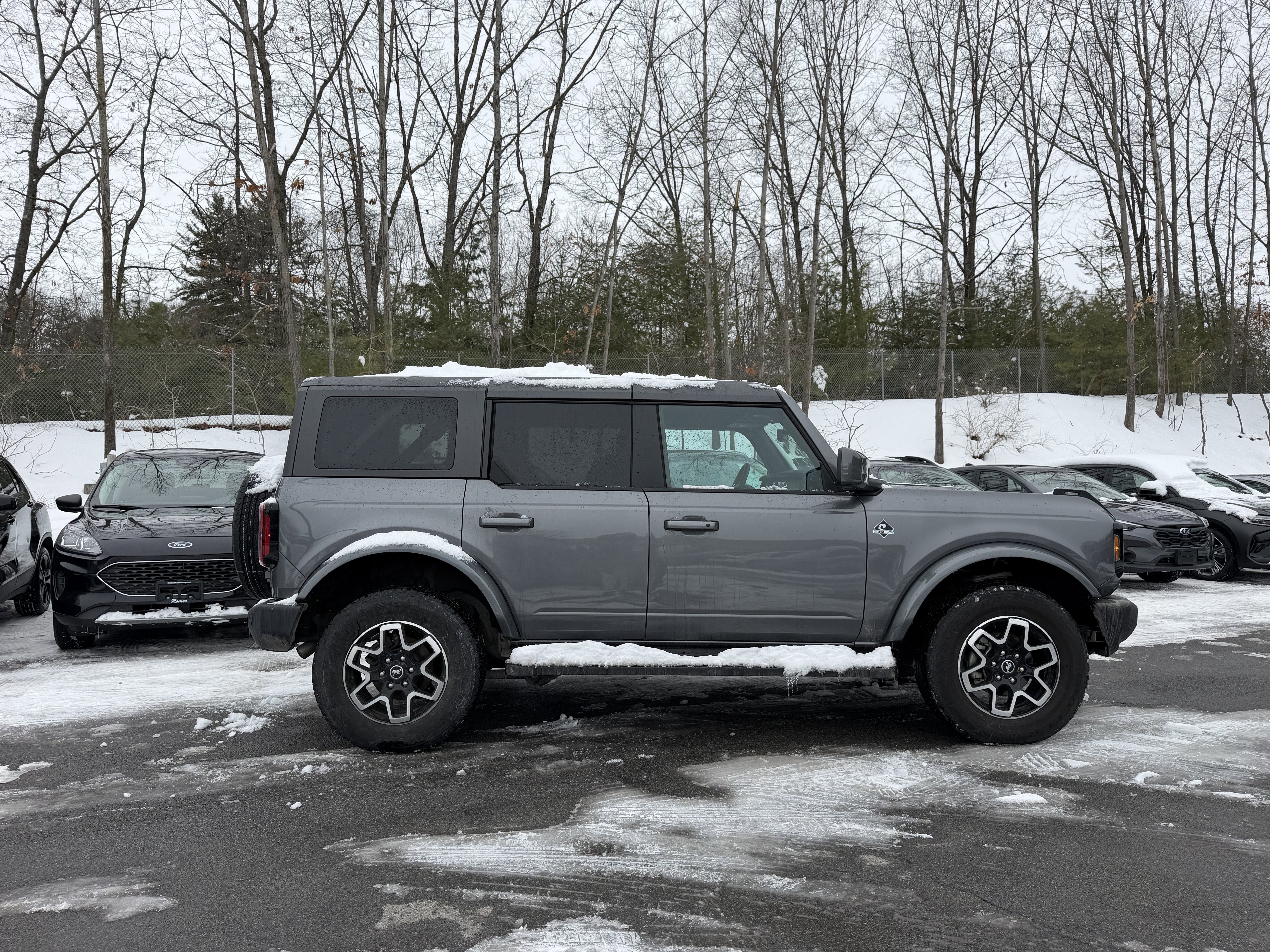 2024 Ford Bronco Outer Banks