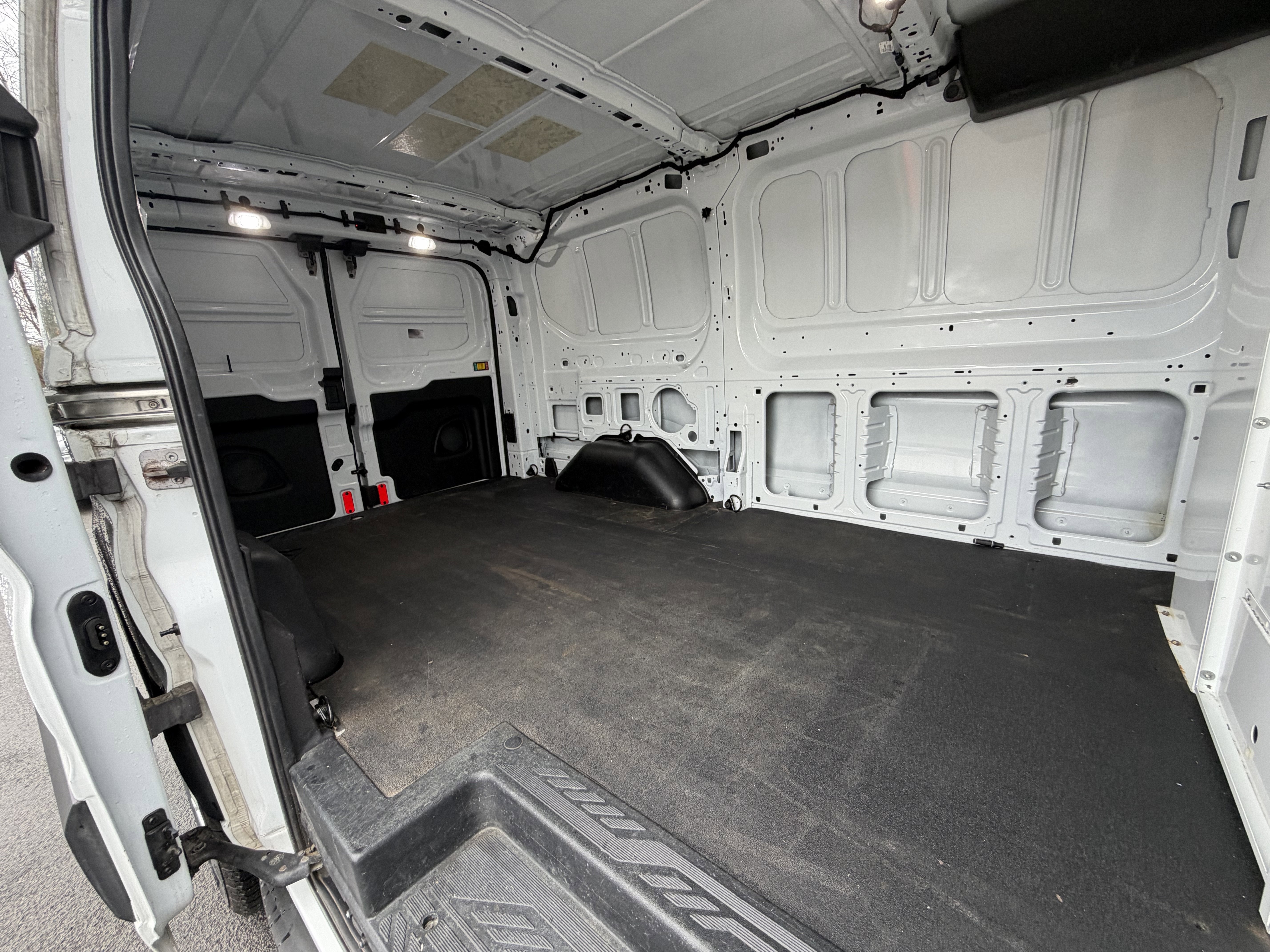 2019 Ford Transit Van T-250 130" Low Rf 9000 GVWR Sliding RH Dr