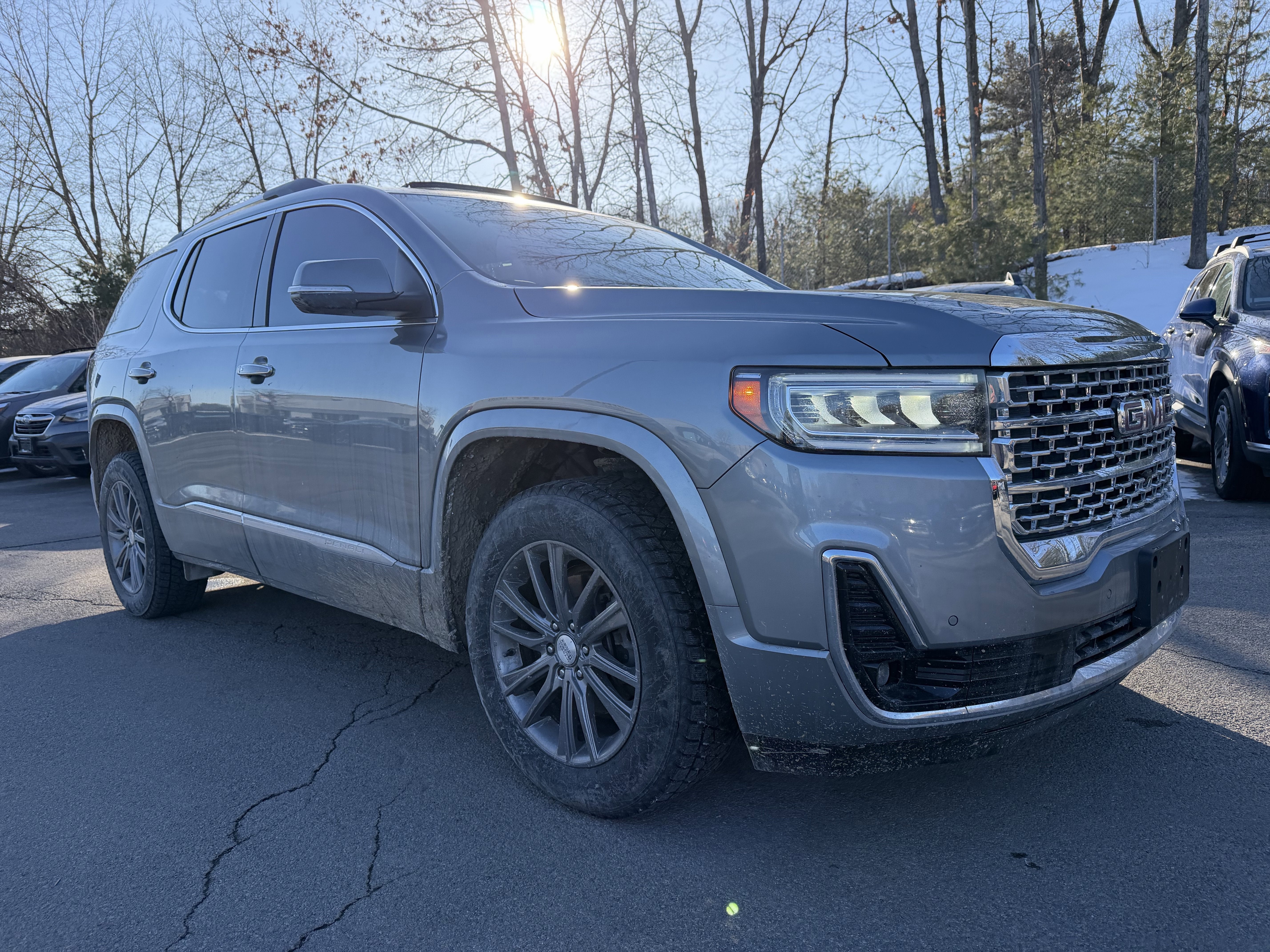 2023 GMC Acadia Denali
