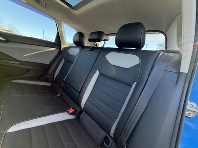 2022 Volkswagen Taos SEL