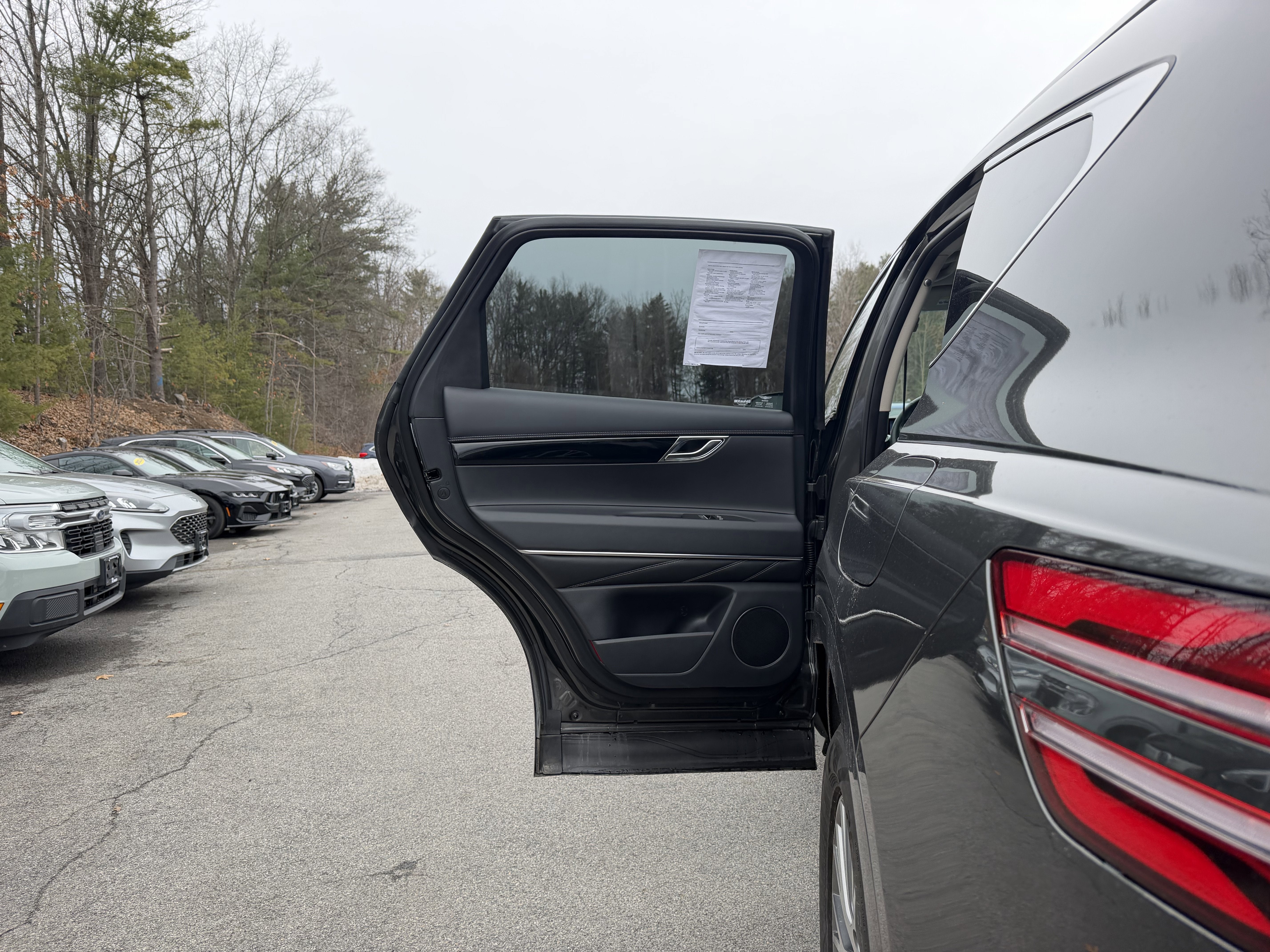 2025 Genesis GV80 Standard