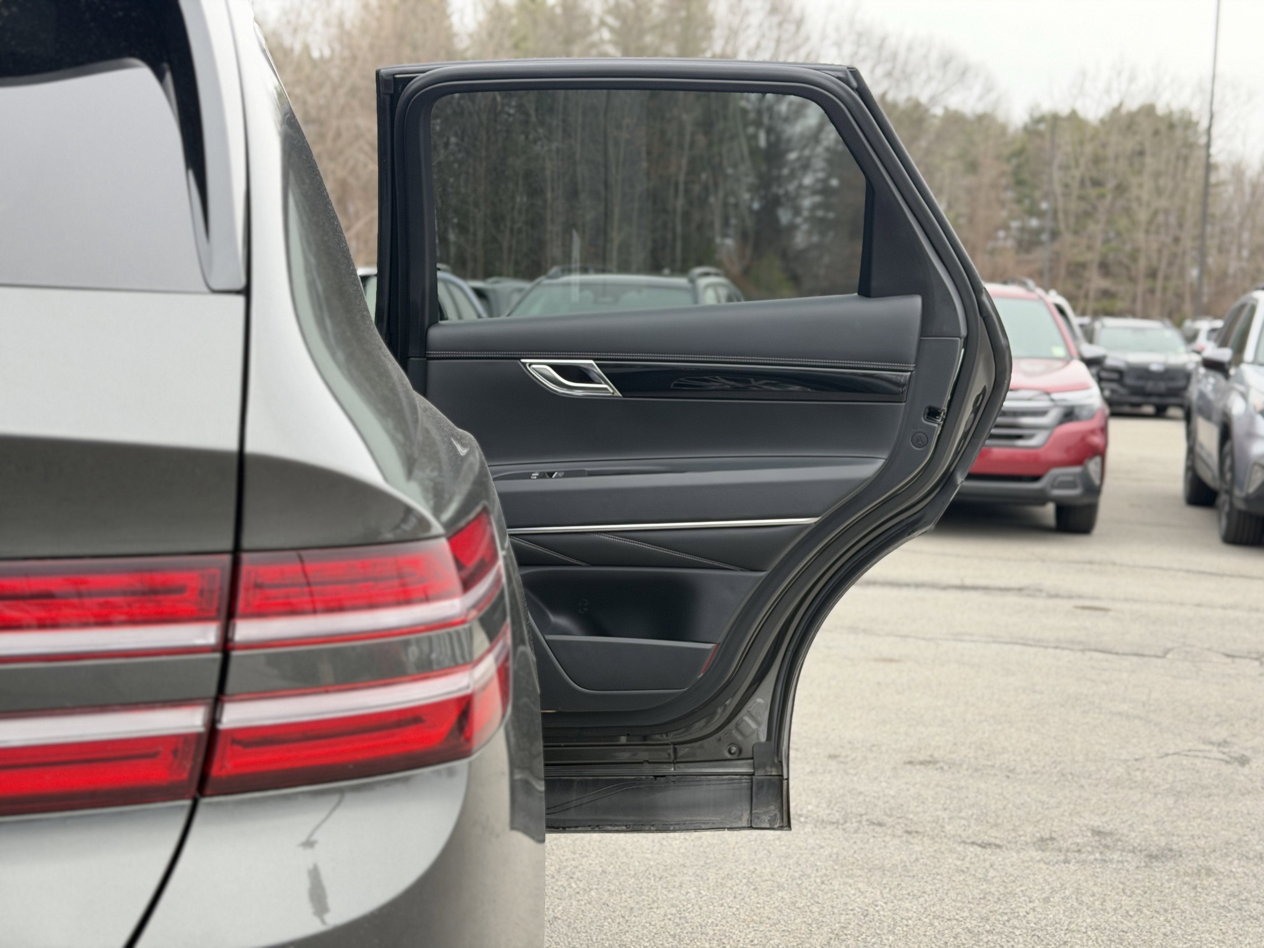 2025 Genesis GV80 Standard