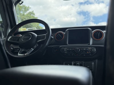 2023 Jeep Gladiator Mojave