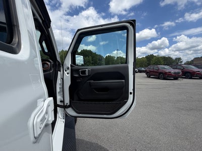 2023 Jeep Gladiator Mojave
