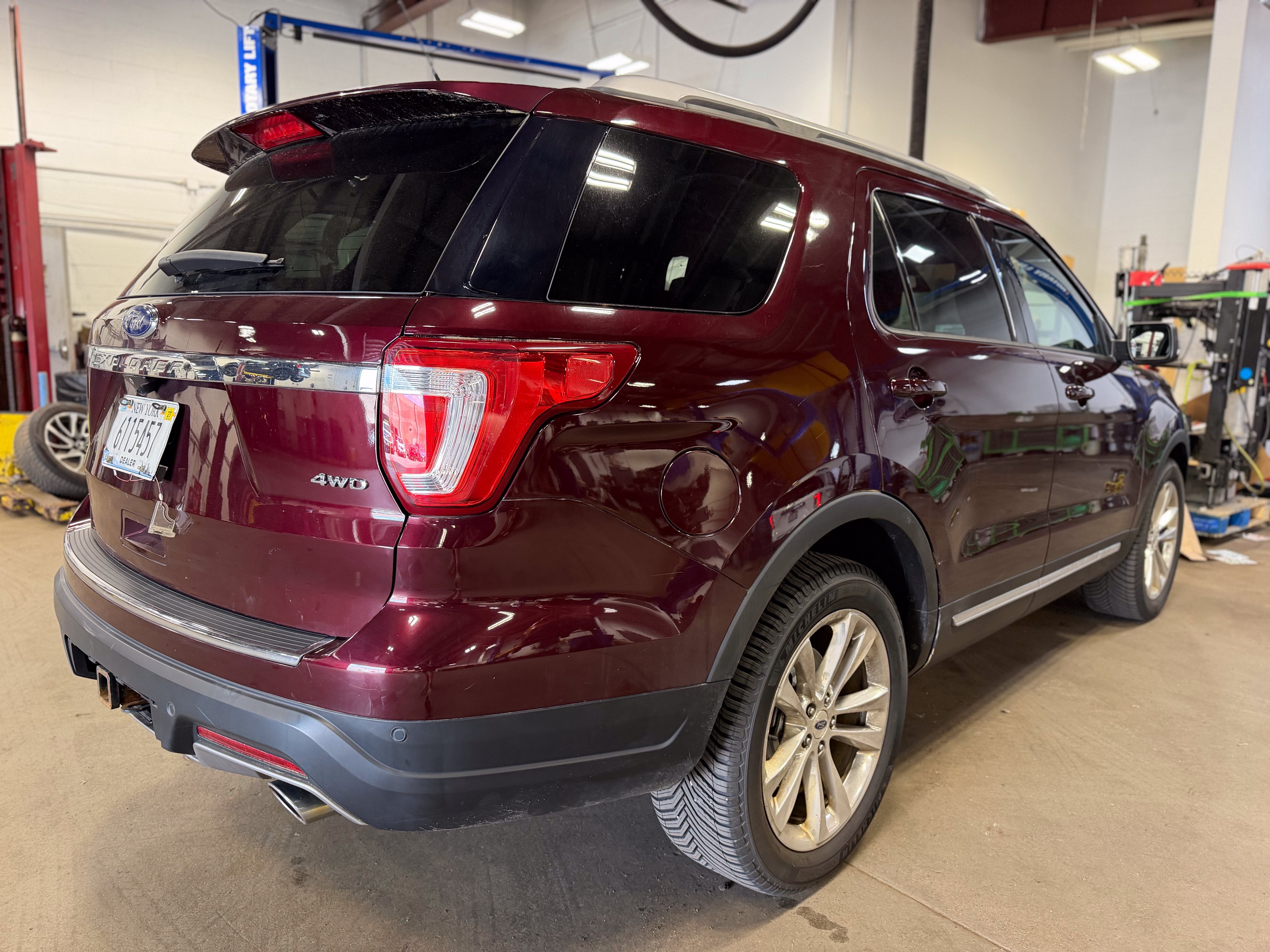 Used 2018 Ford Explorer XLT with VIN 1FM5K8D82JGA64298 for sale in Saratoga Springs, NY