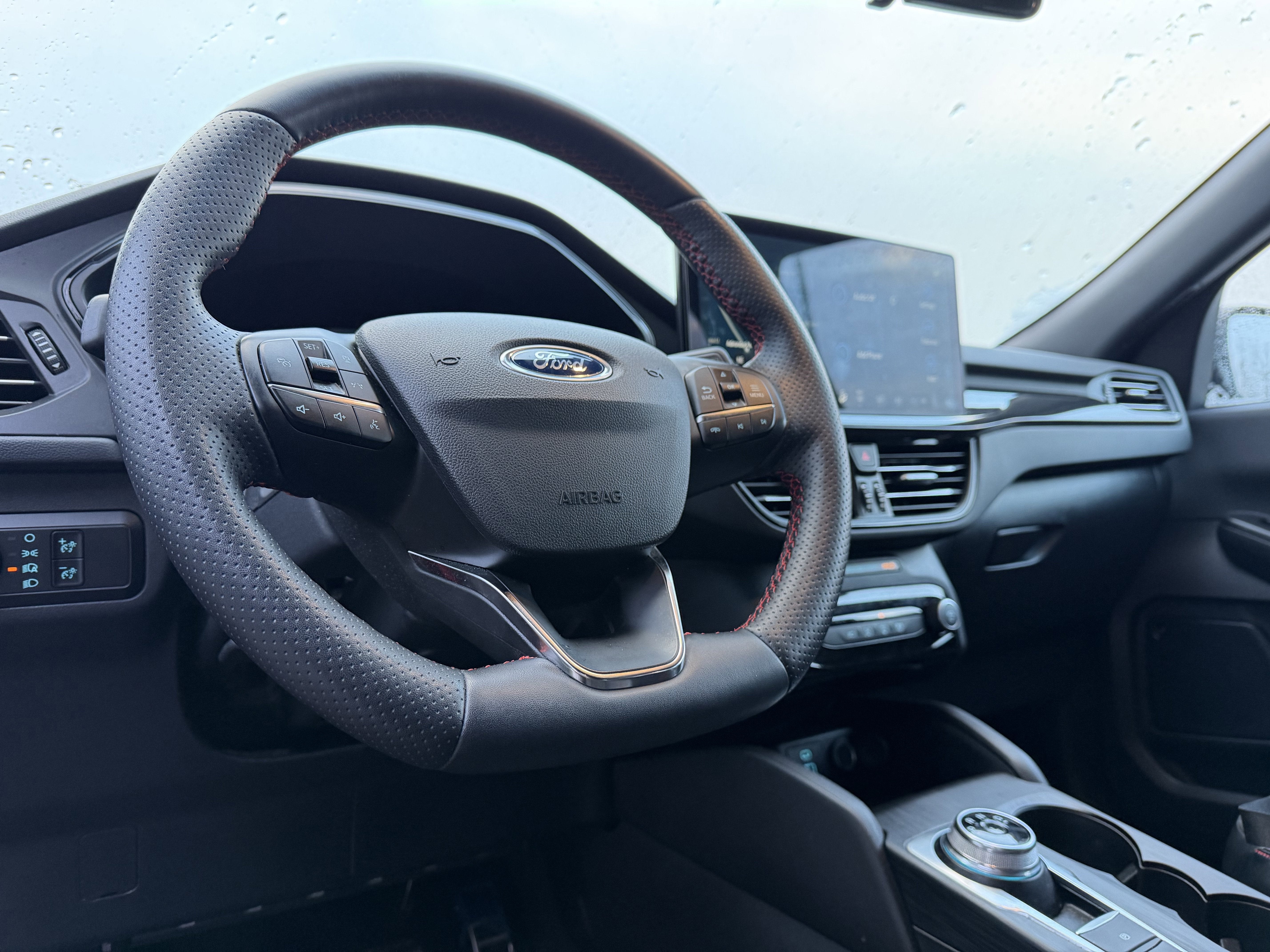 2023 Ford Escape Hybrid ST-Line Select