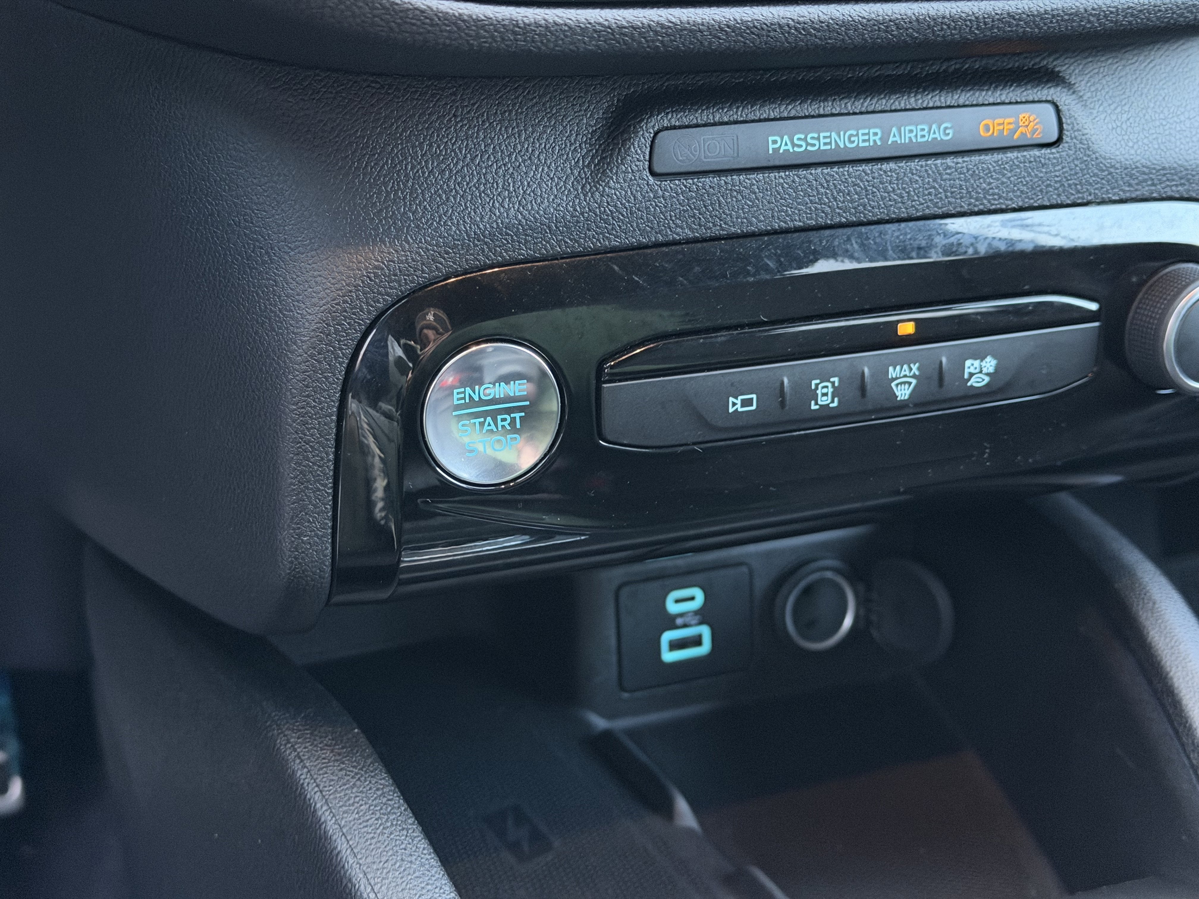 2023 Ford Escape Hybrid ST-Line Select