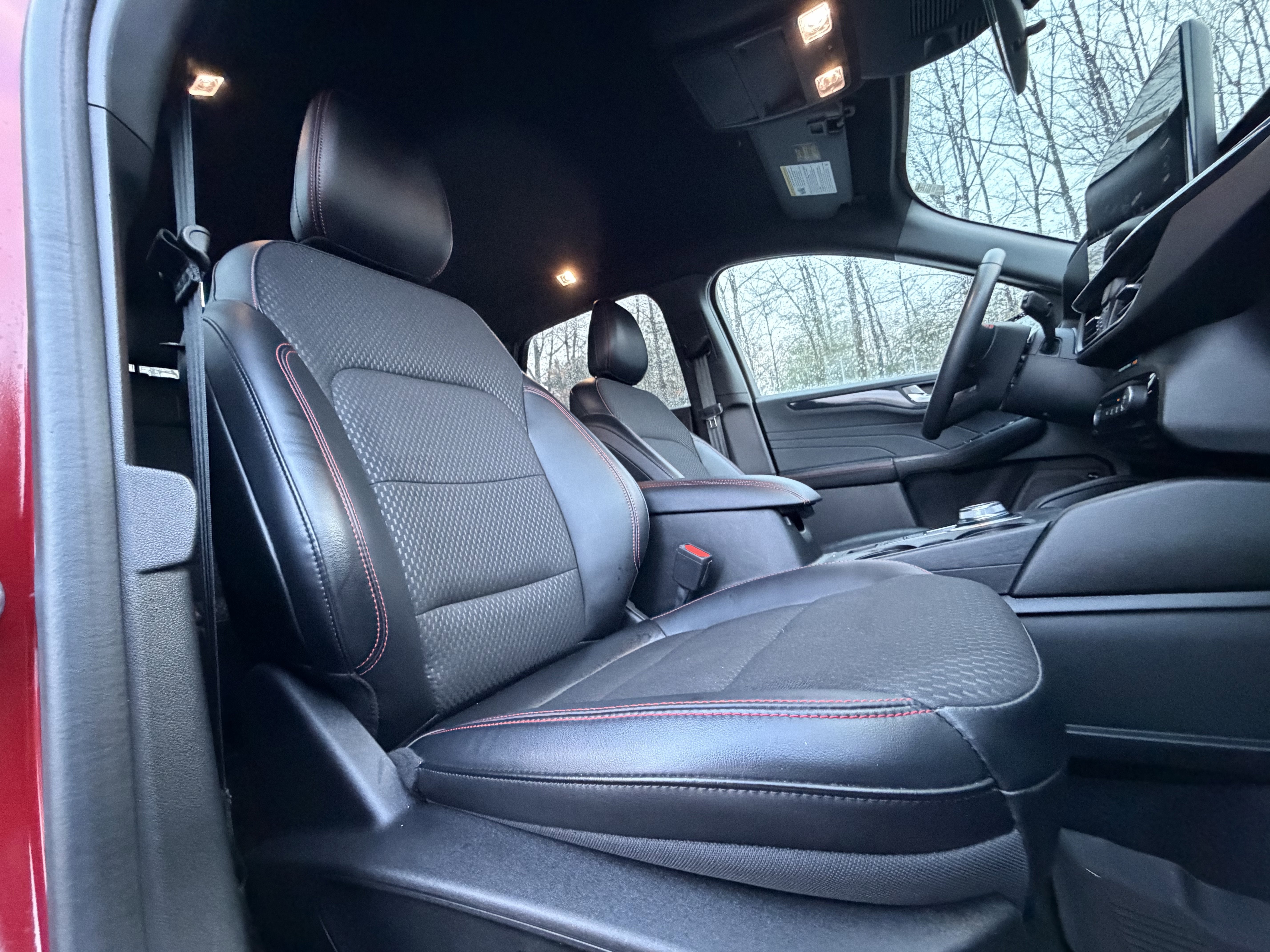 2023 Ford Escape Hybrid ST-Line Select