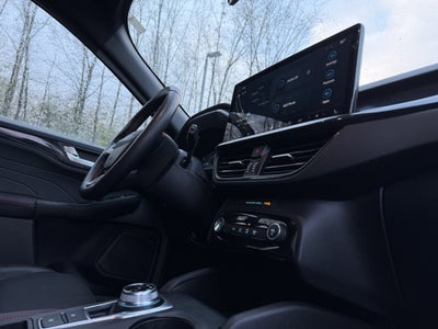 2023 Ford Escape Hybrid ST-Line Select