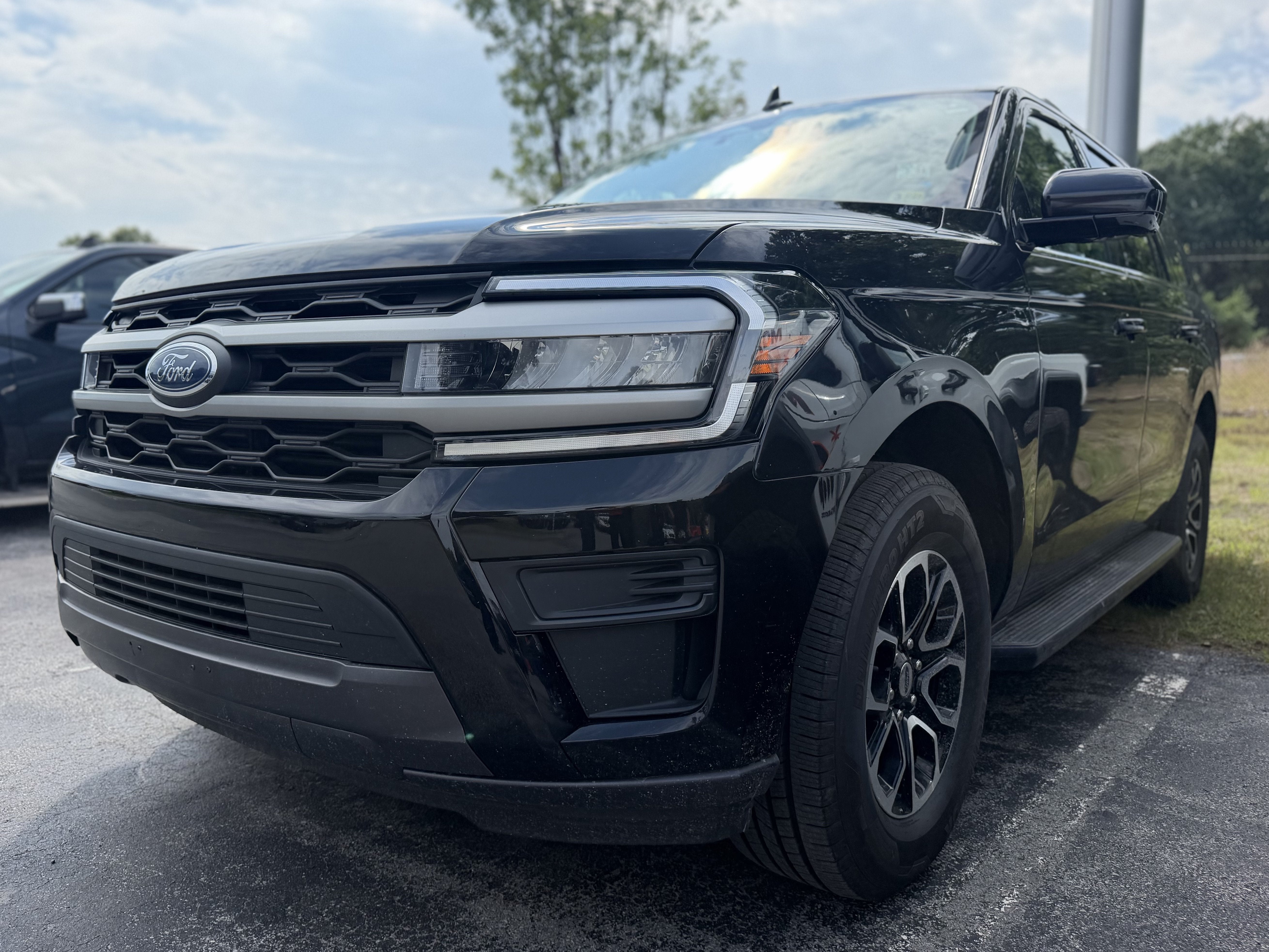 2024 Ford Expedition XLT