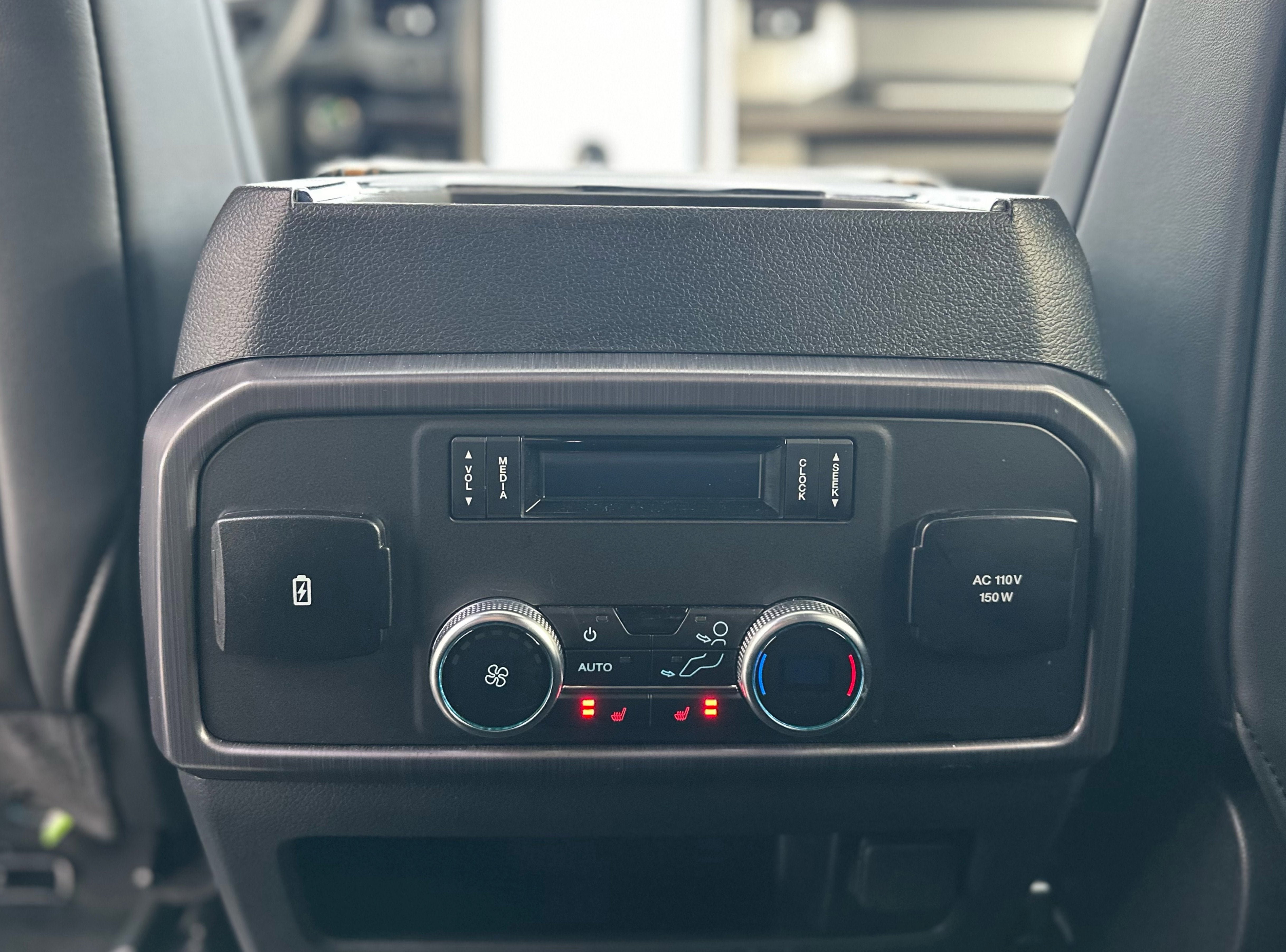 2024 Ford Expedition Platinum