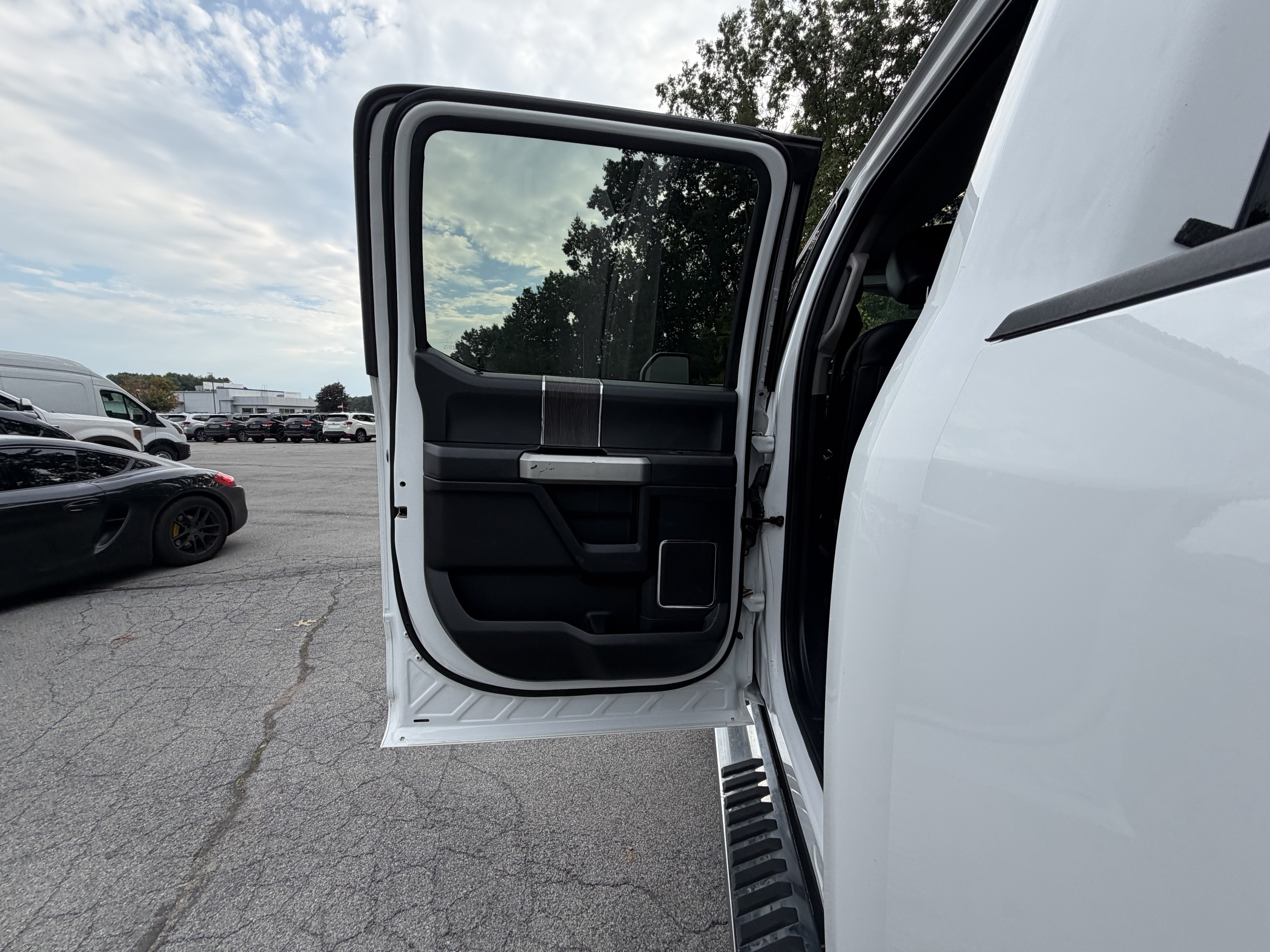 2020 Ford F-250SD Lariat