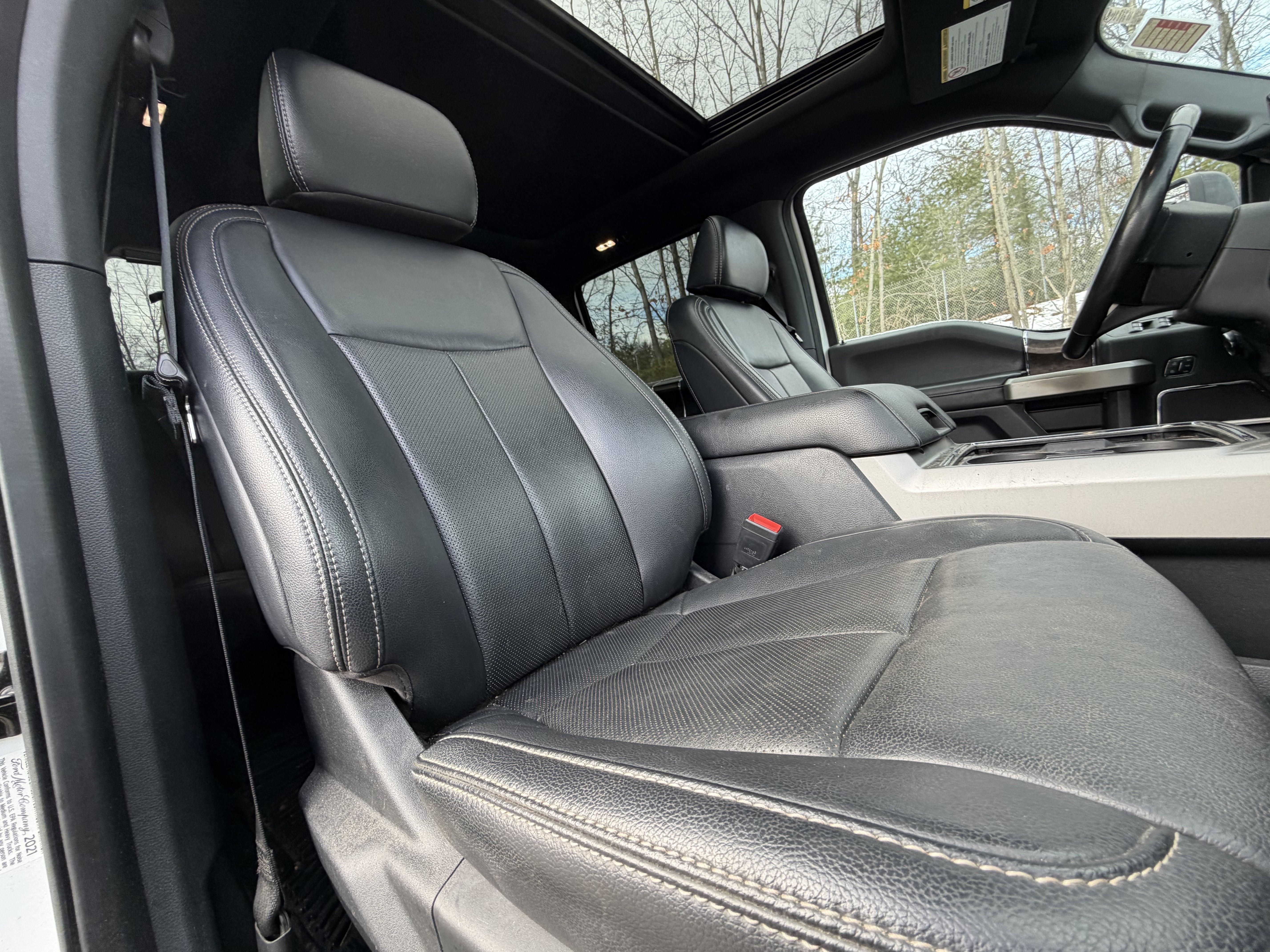 2022 Ford F-250SD Lariat