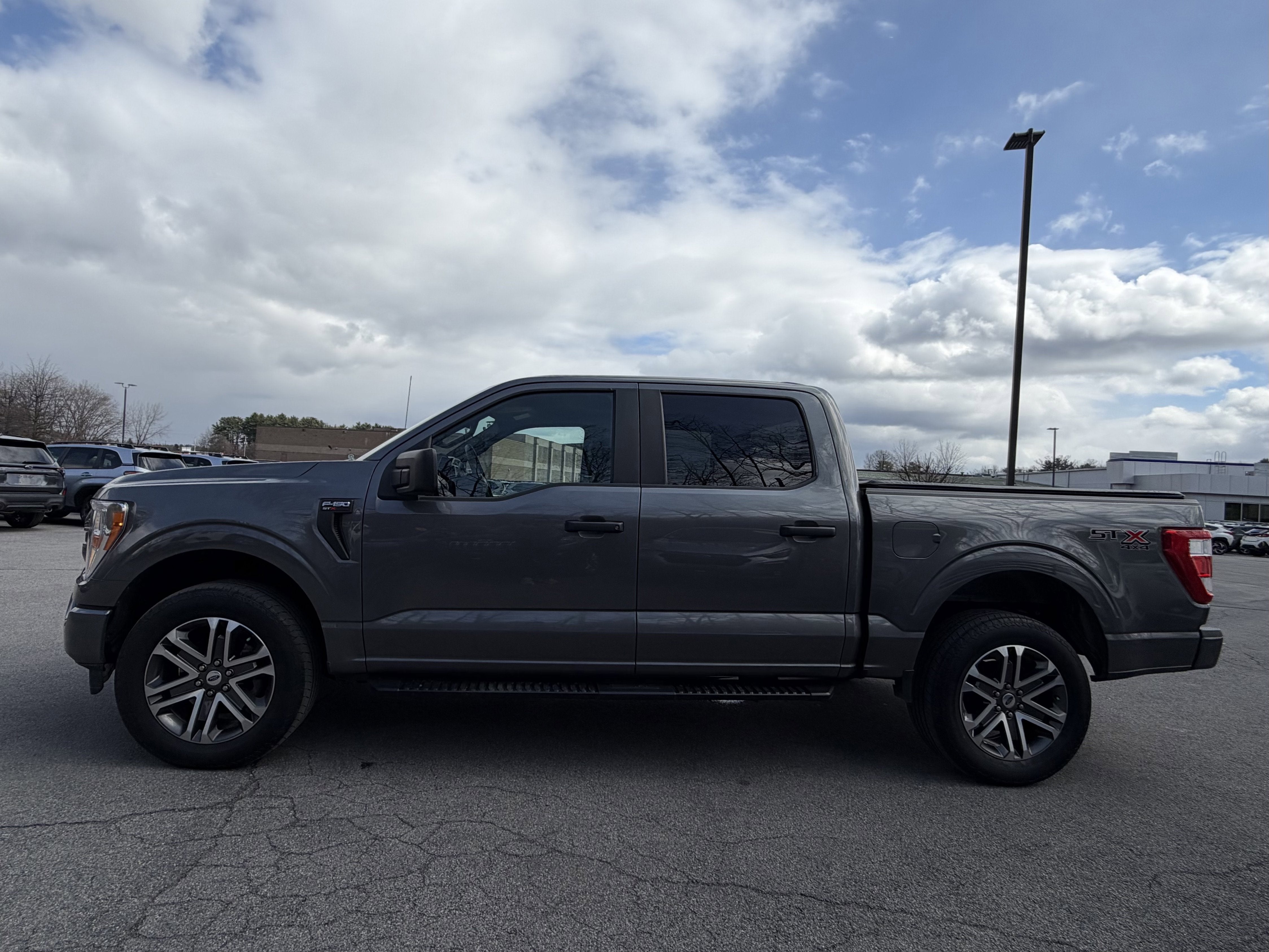 2022 Ford F-150 XL