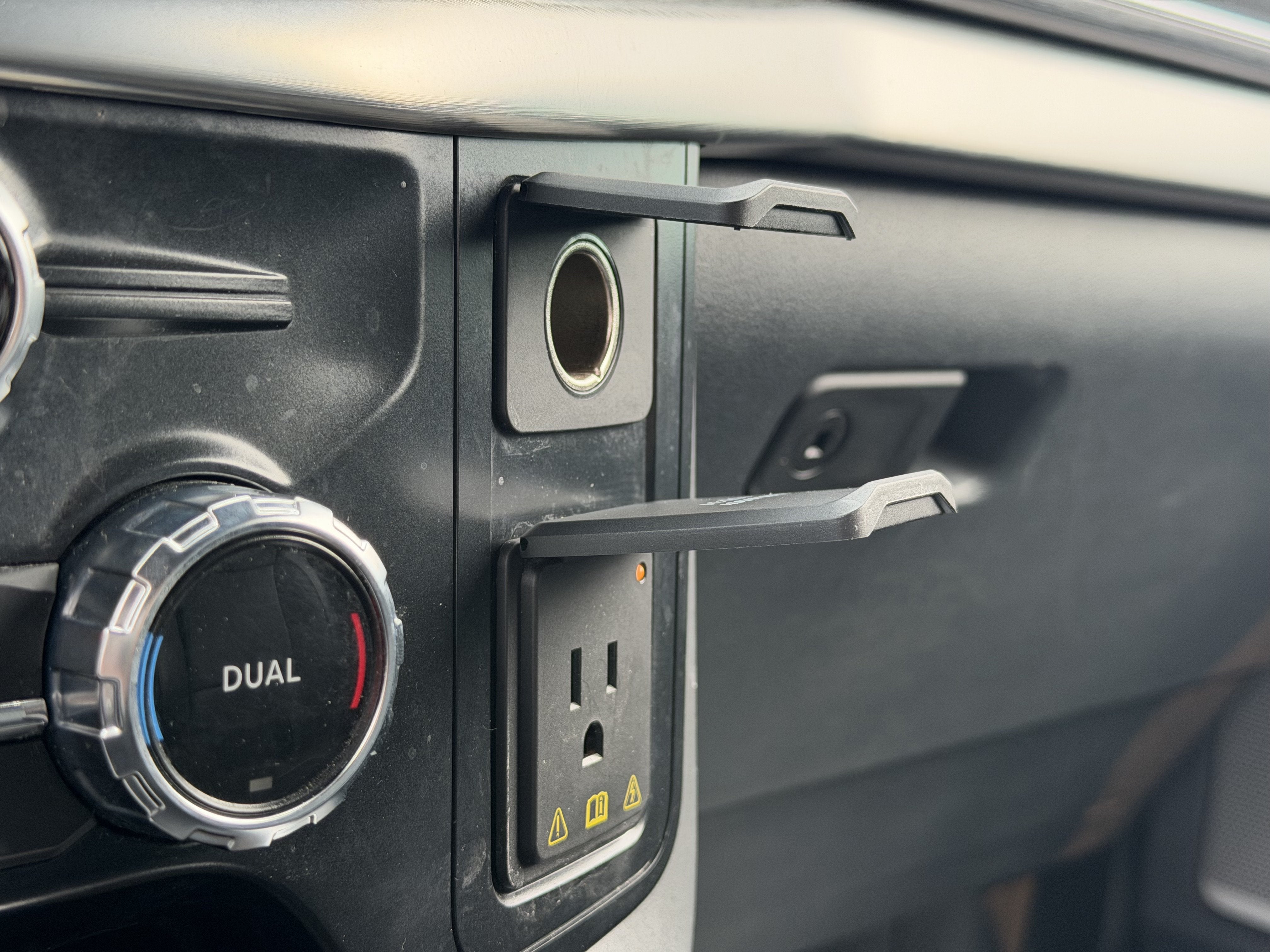 2022 Ford F-150 Lariat - Photo 21