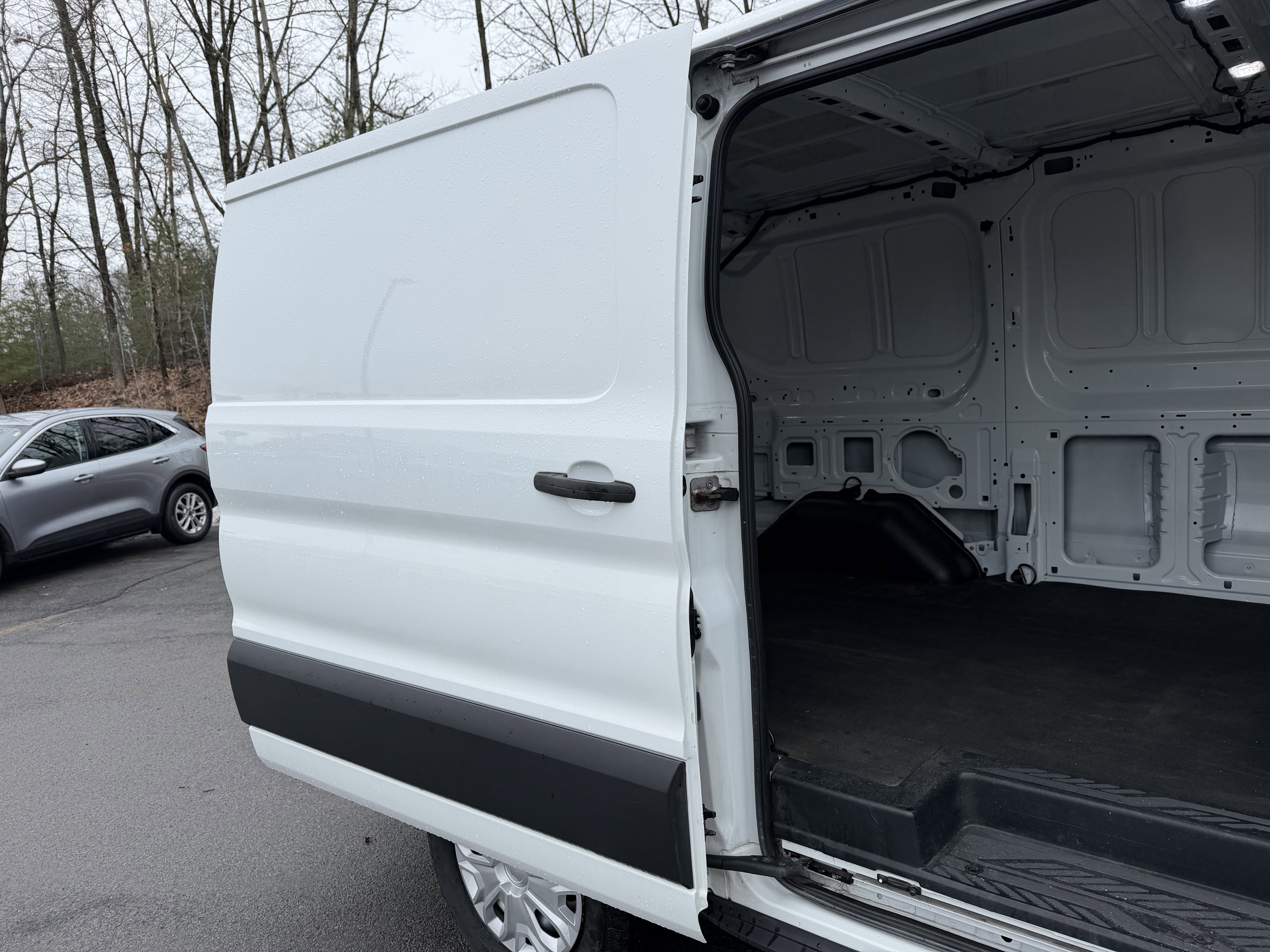 2019 Ford Transit-250 Base