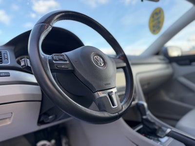 2015 Volkswagen Passat 1.8T Limited Edition