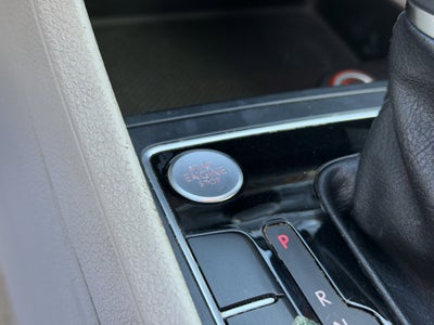 2015 Volkswagen Passat 1.8T Limited Edition