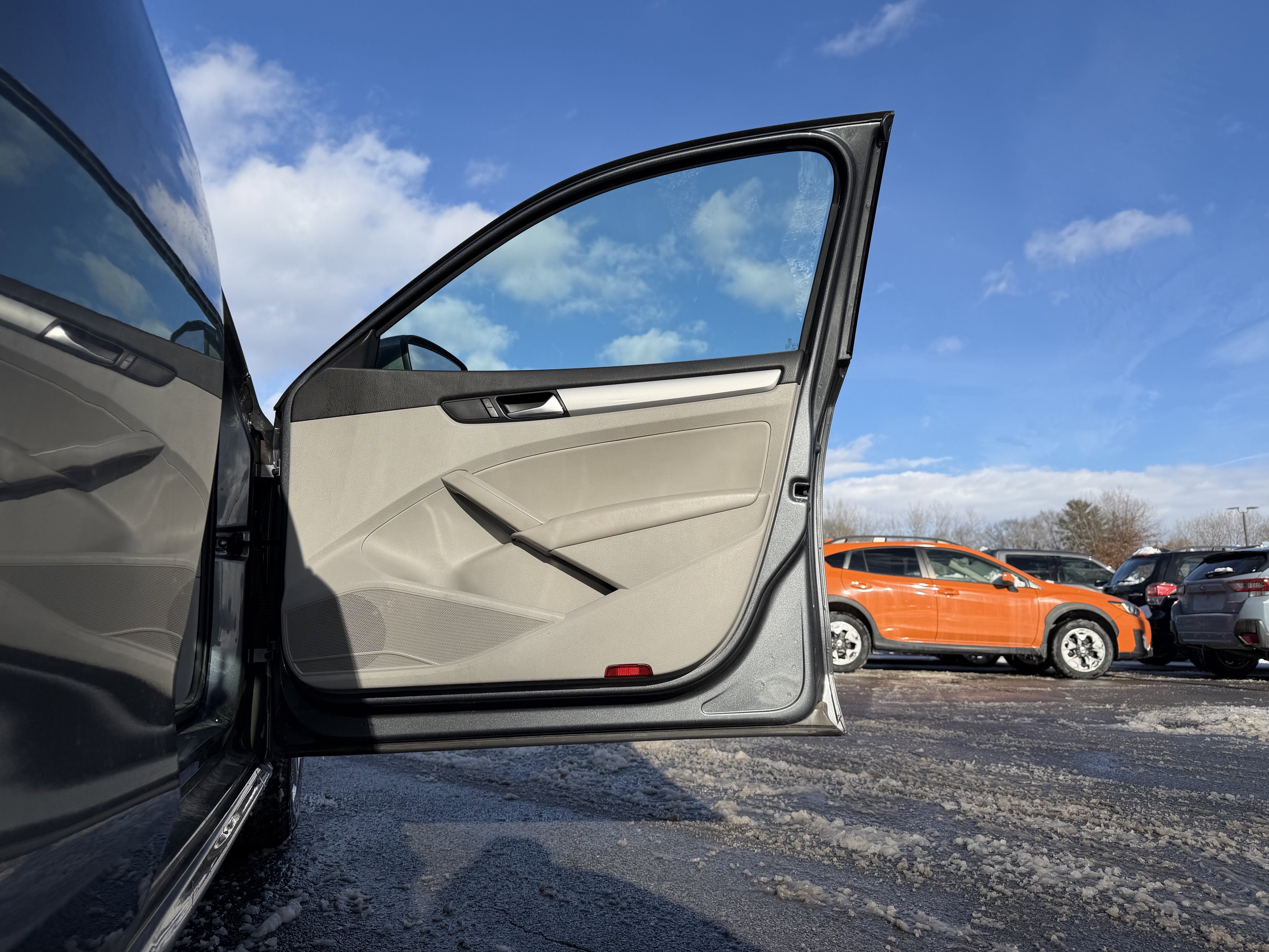 2015 Volkswagen Passat 1.8T Limited Edition