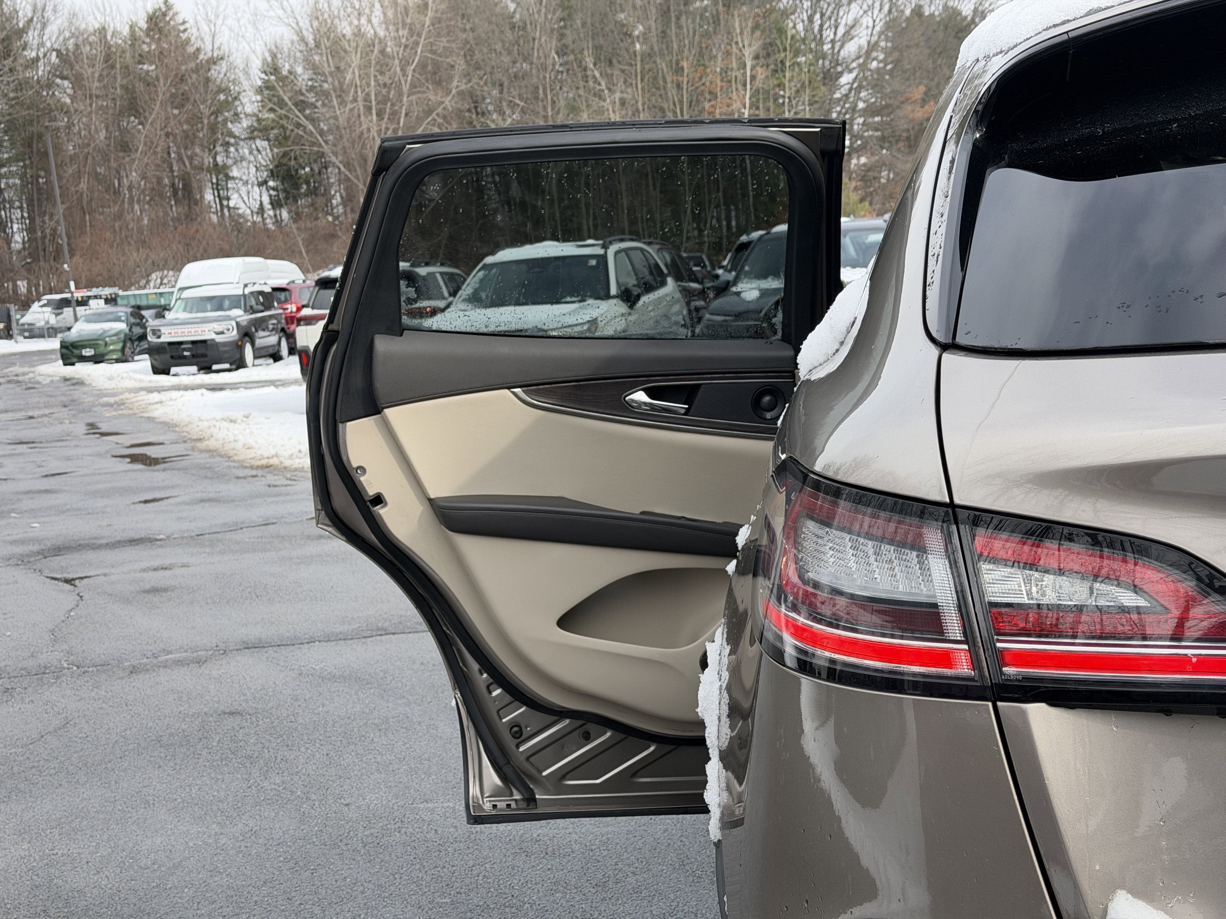 2020 Lincoln Nautilus Reserve