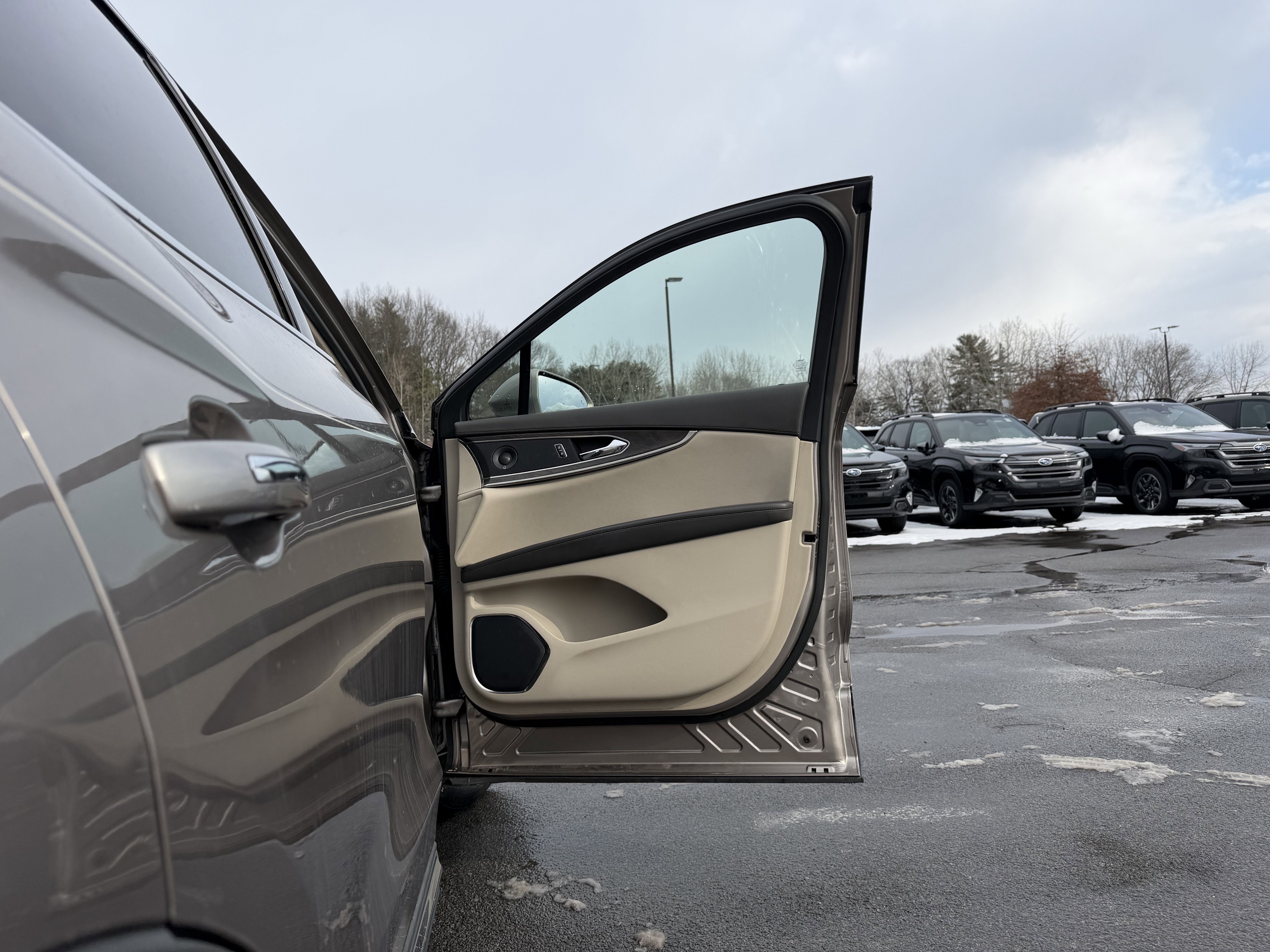 2020 Lincoln Nautilus Reserve